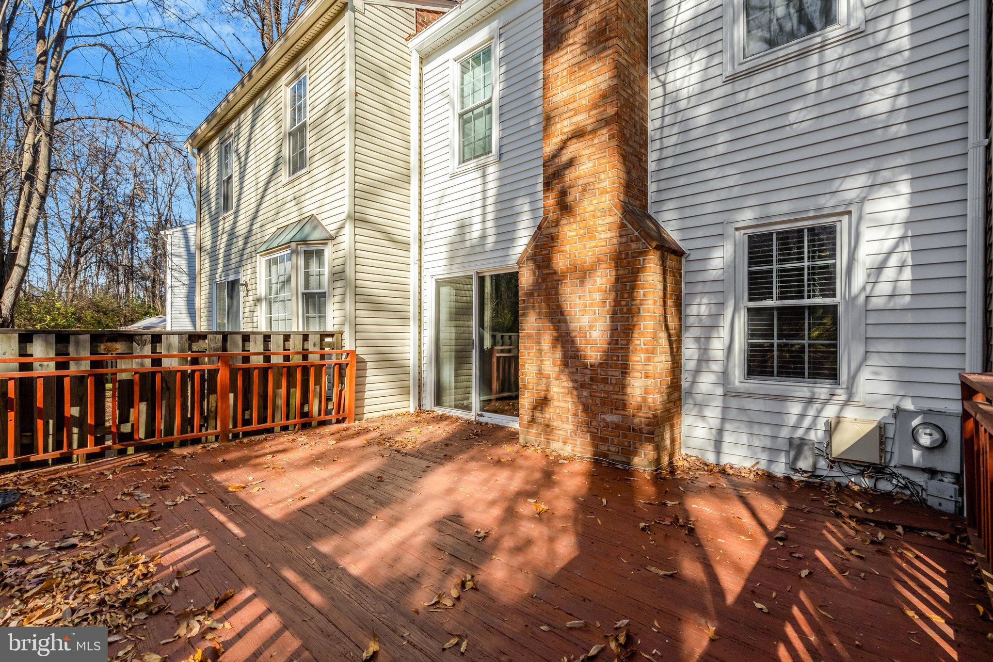 LITTLE ROCKY RUN - Residential Lease