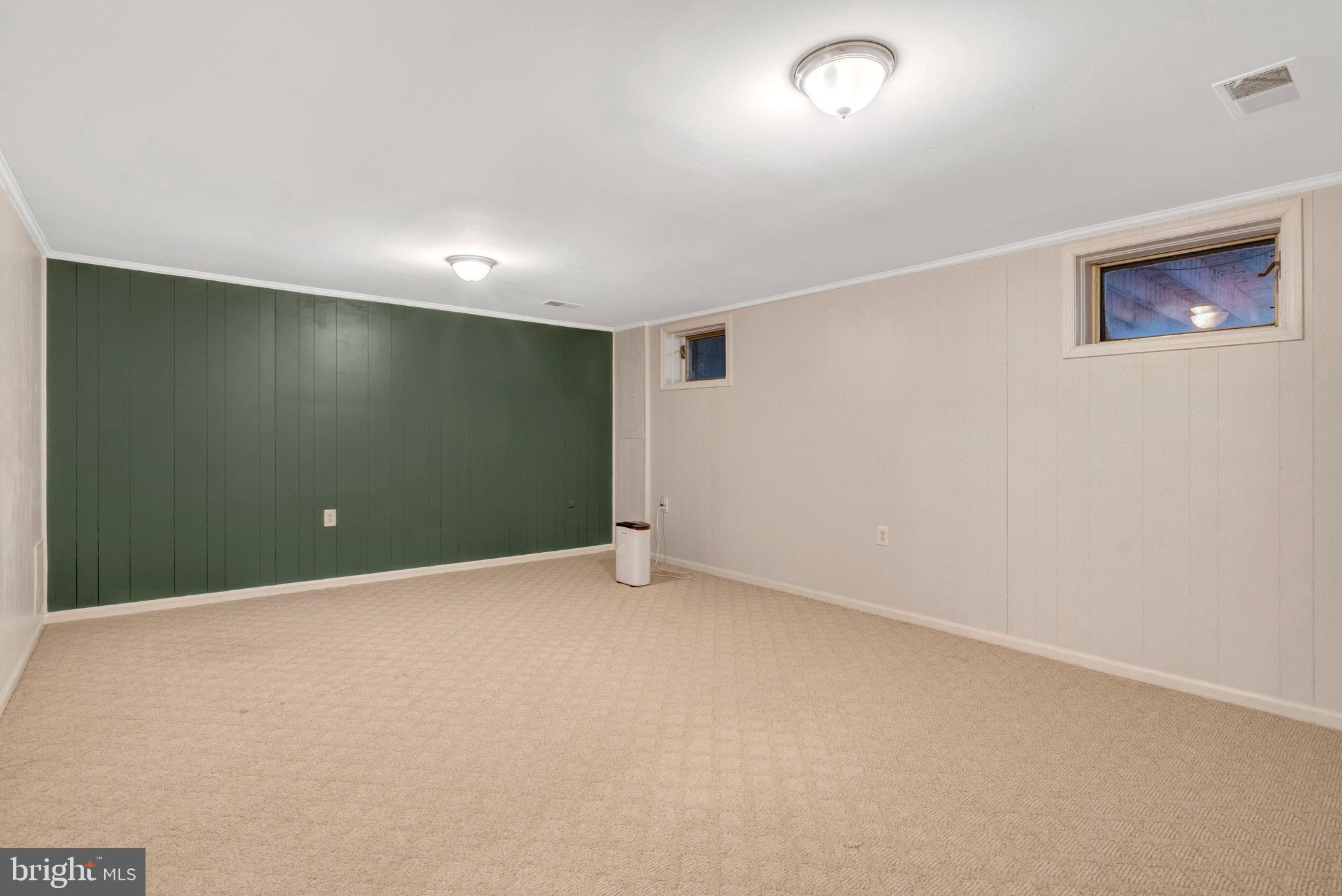 LITTLE ROCKY RUN - Residential Lease