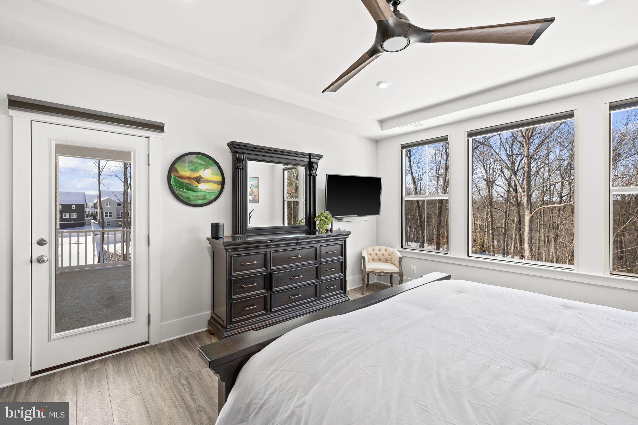 EMBREY MILL - Residential