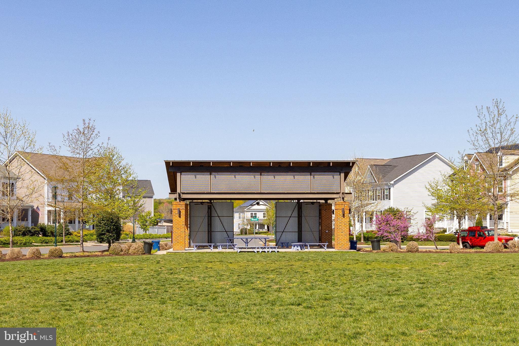 EMBREY MILL - Residential