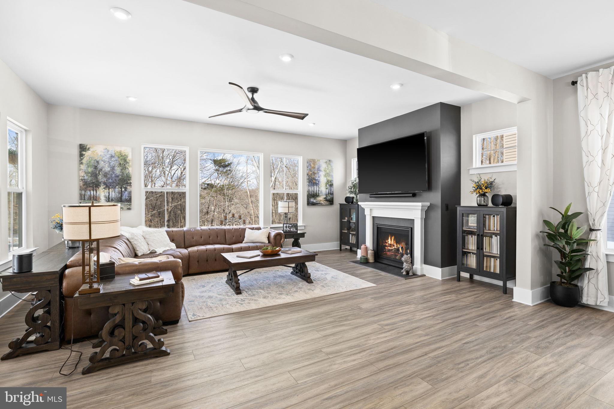 EMBREY MILL - Residential