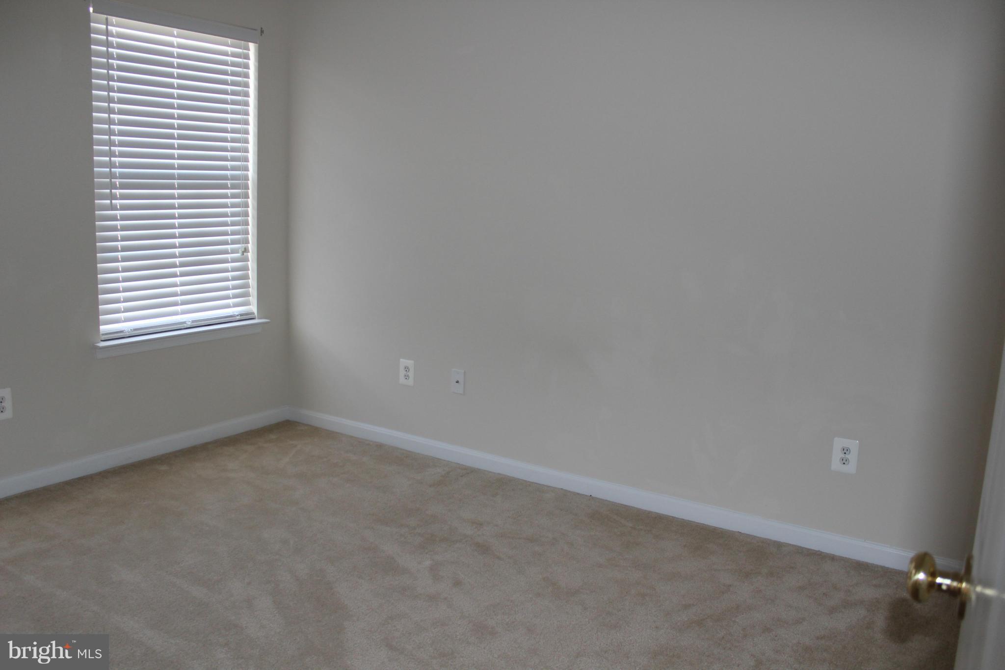 INDEPENDENCE - Residential Lease