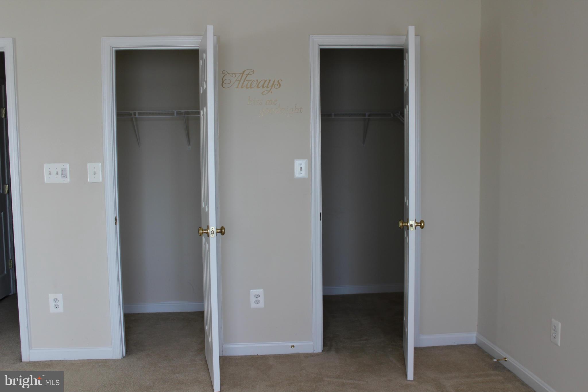 INDEPENDENCE - Residential Lease