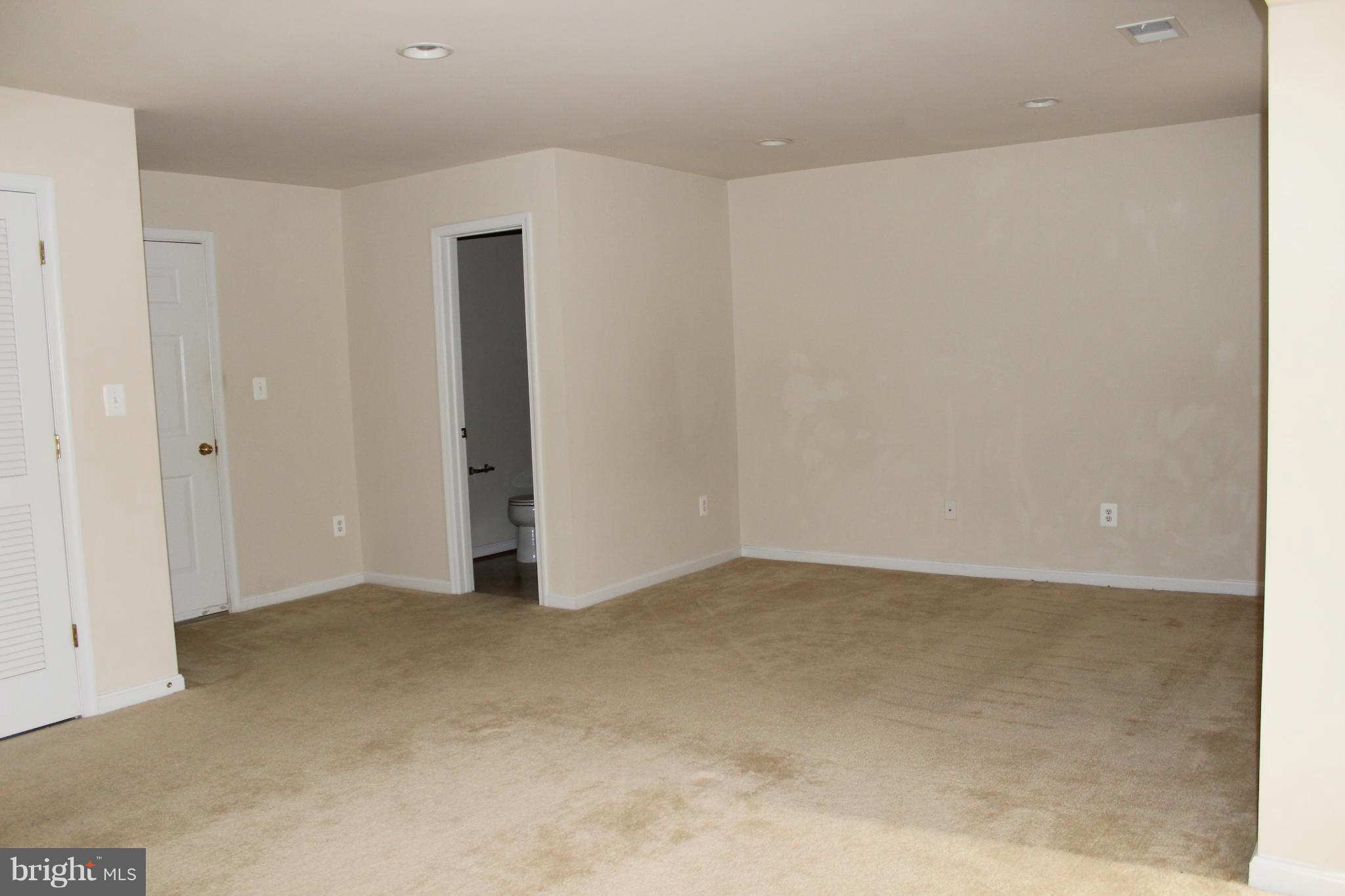 INDEPENDENCE - Residential Lease