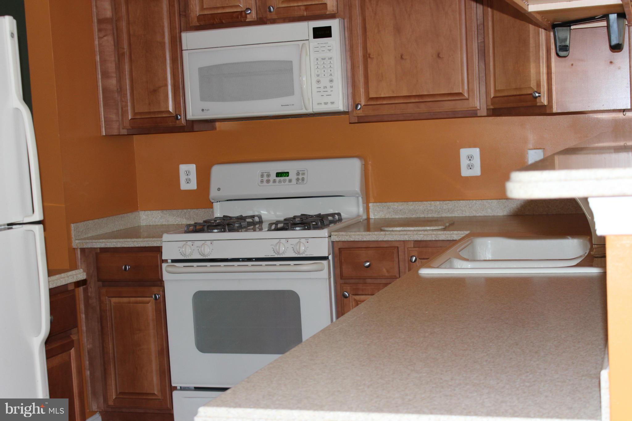 INDEPENDENCE - Residential Lease