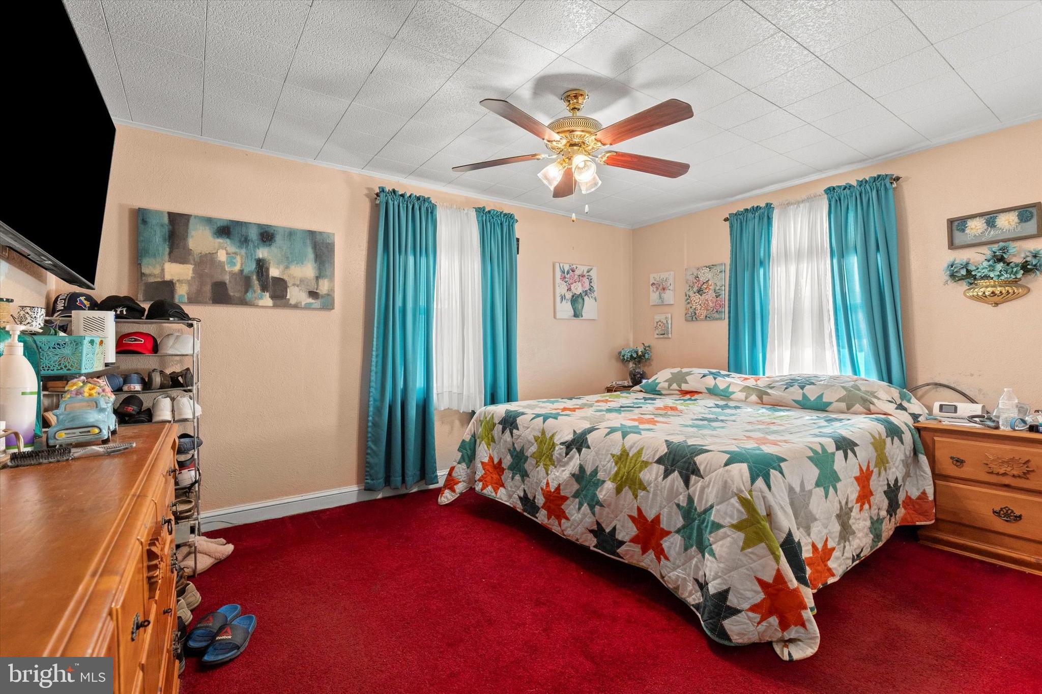 THE AVENUES - Residential