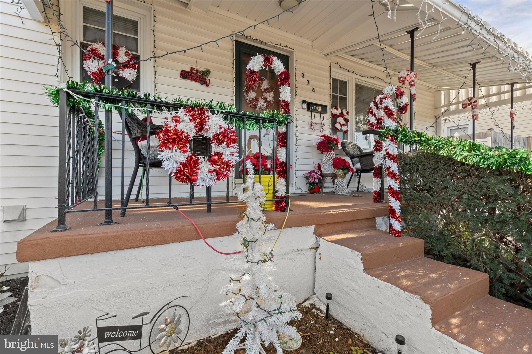 376 PENNSYLVANIA AVENUE