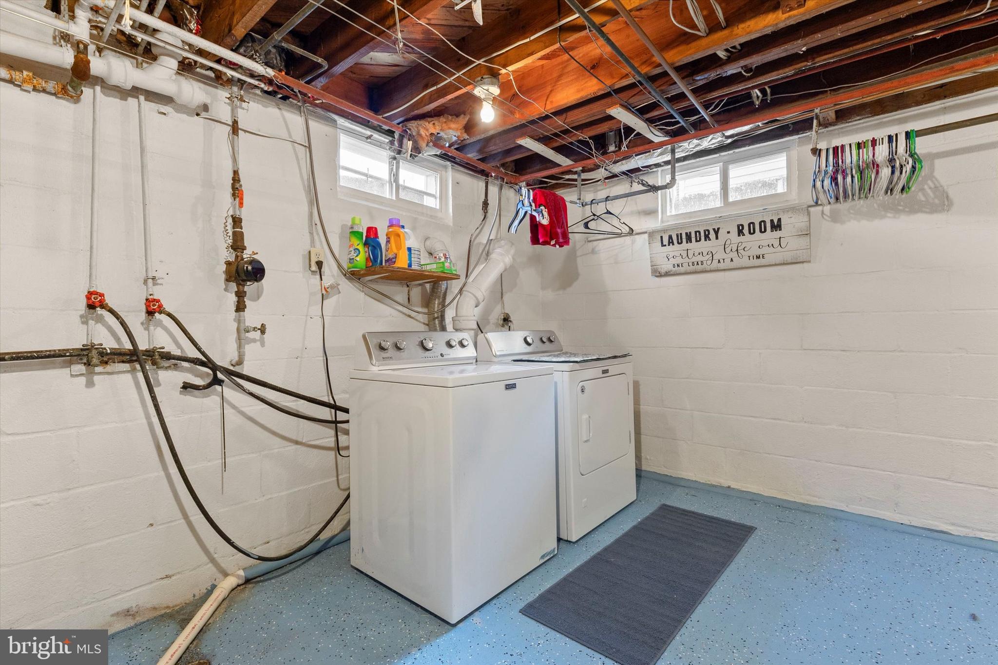 THE AVENUES - Residential