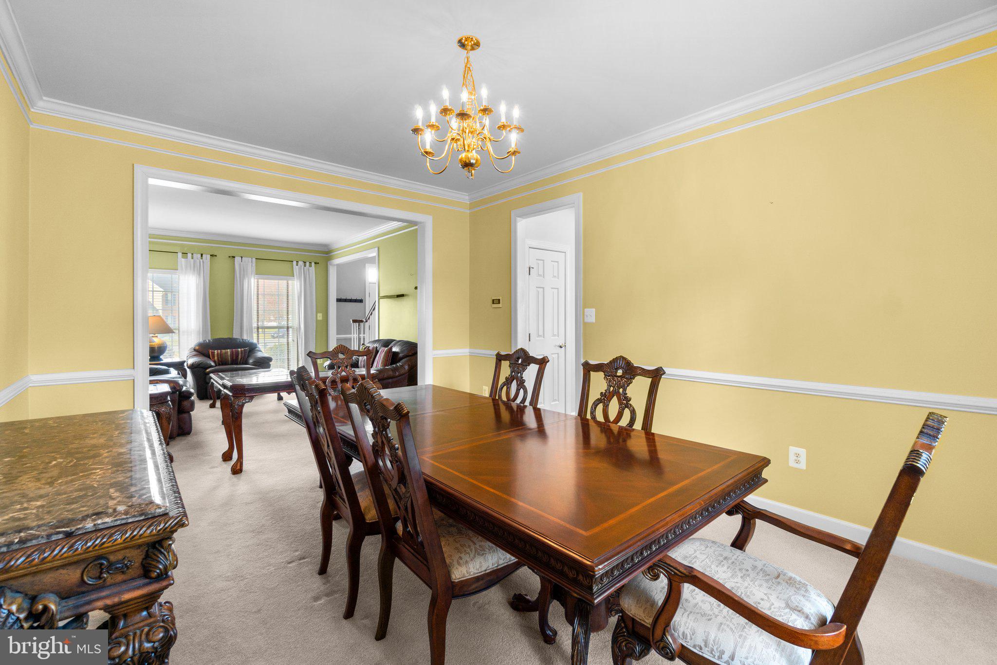 PARADISE MANOR - Residential