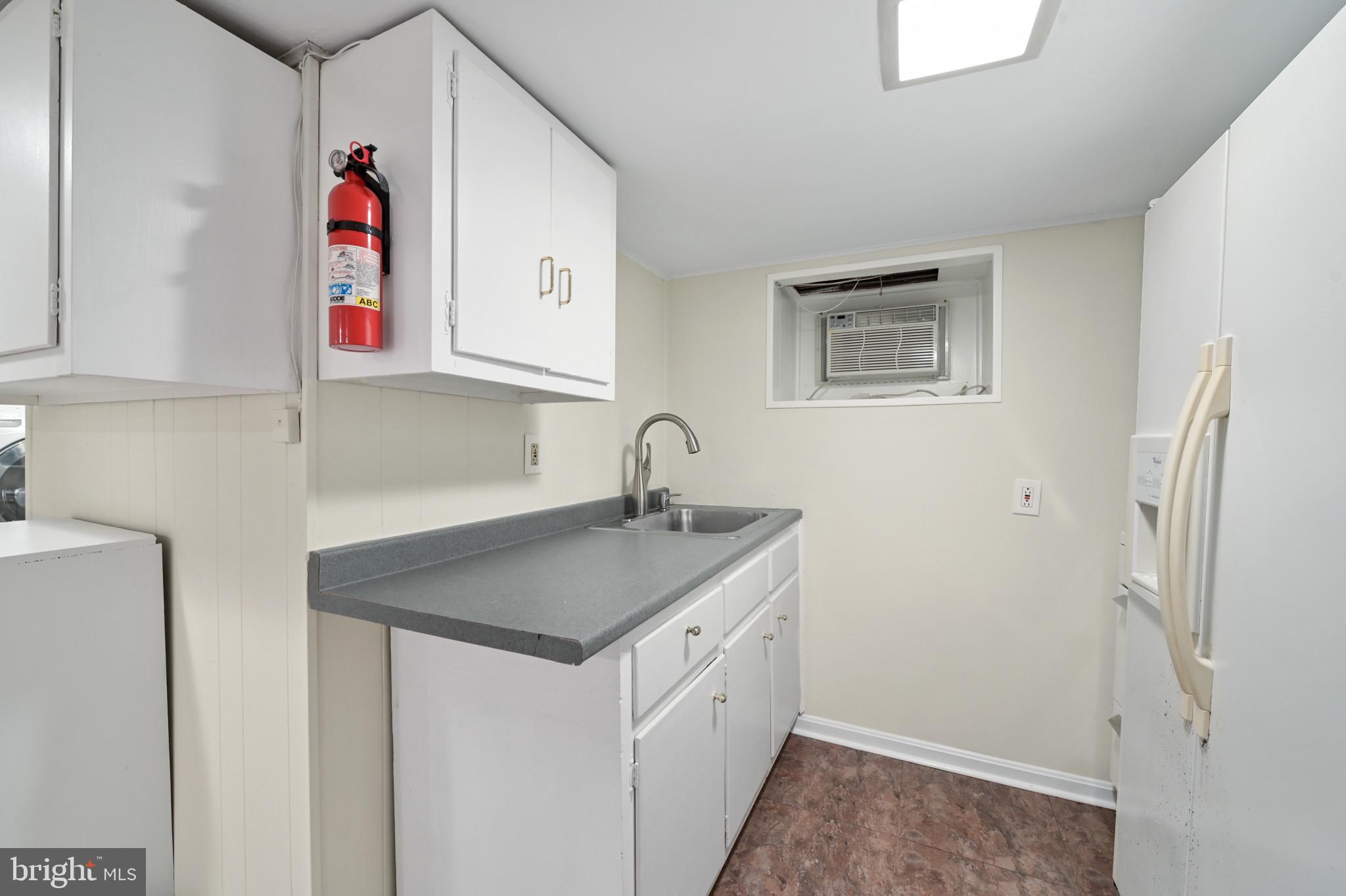 HYATTSVILLE HILLS - Residential