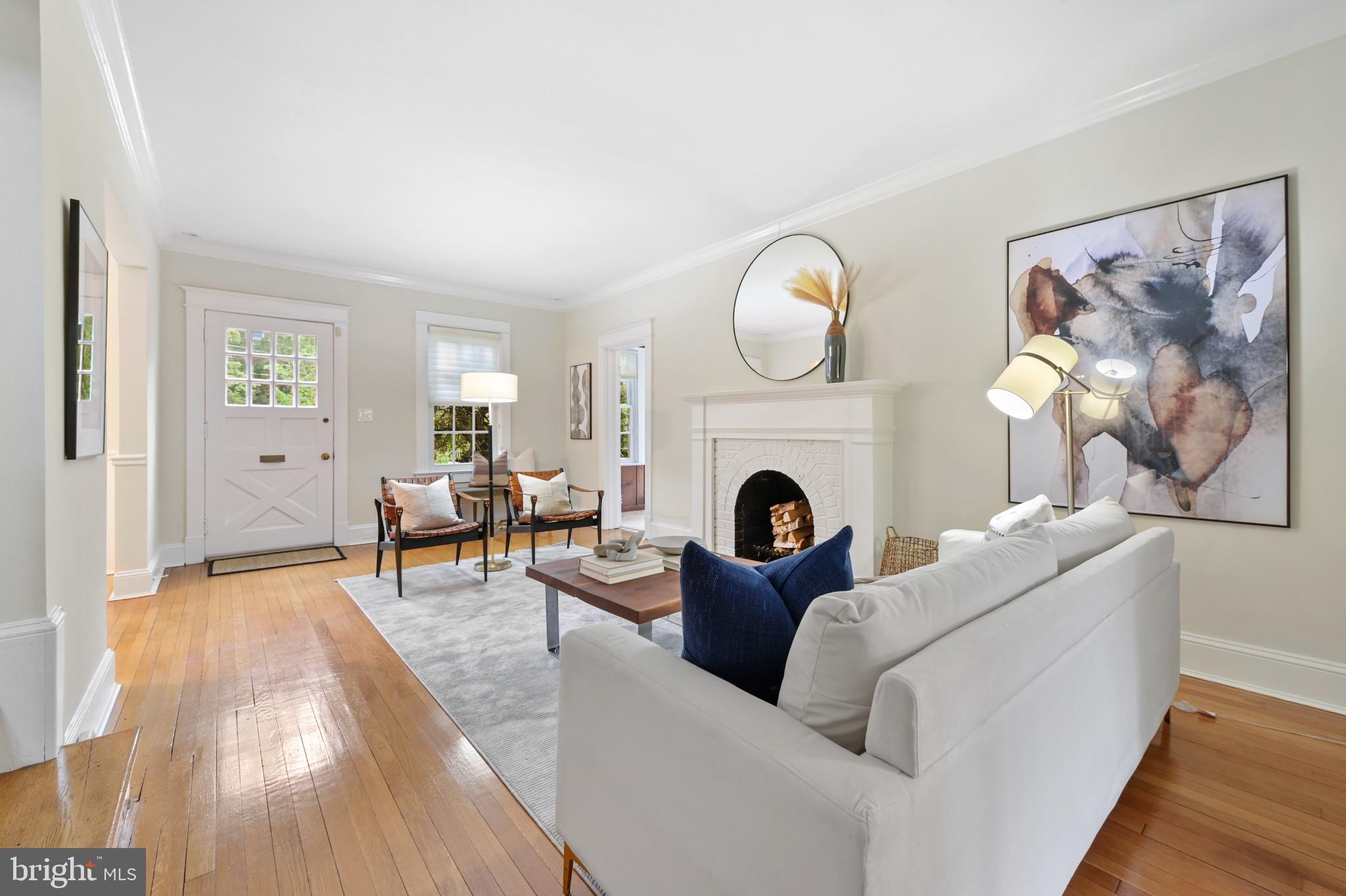 HYATTSVILLE HILLS - Residential