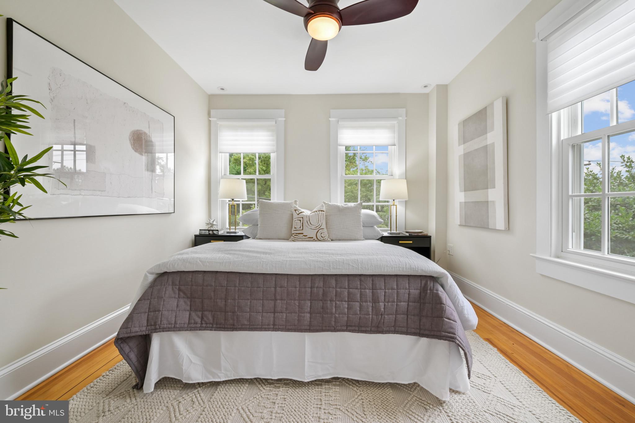 HYATTSVILLE HILLS - Residential