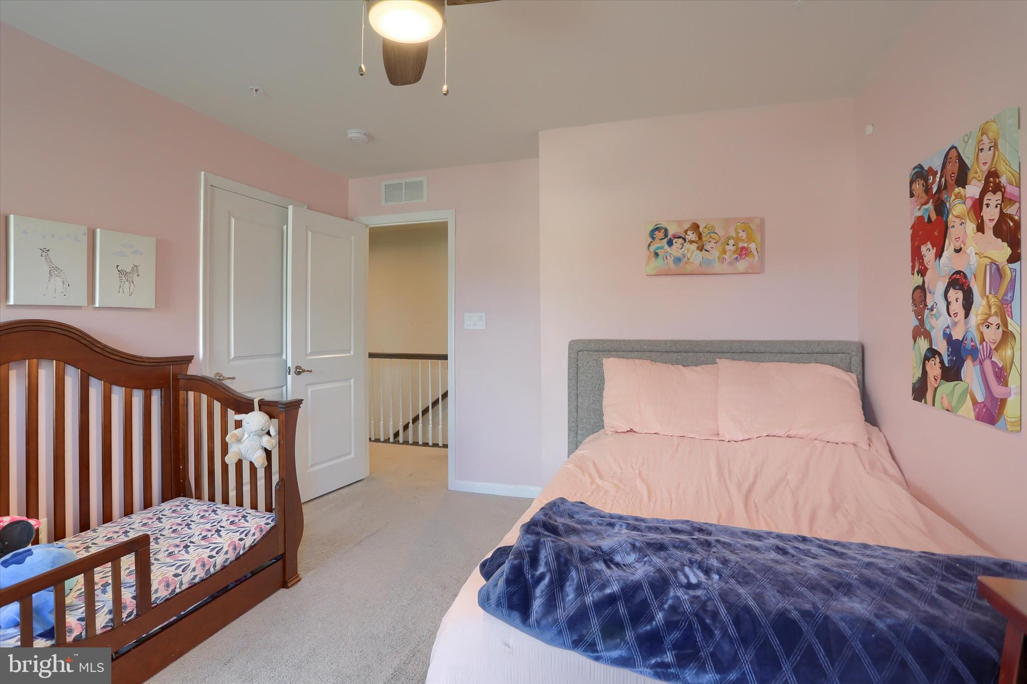 STRAY WINDS FARM - Residential