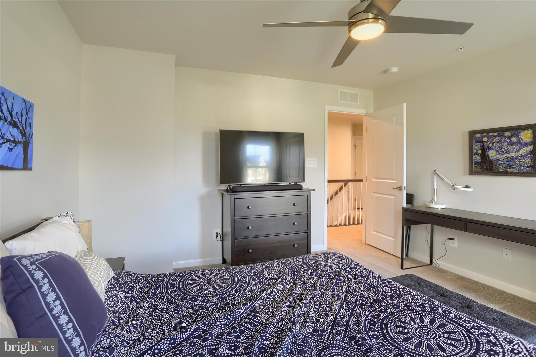 STRAY WINDS FARM - Residential