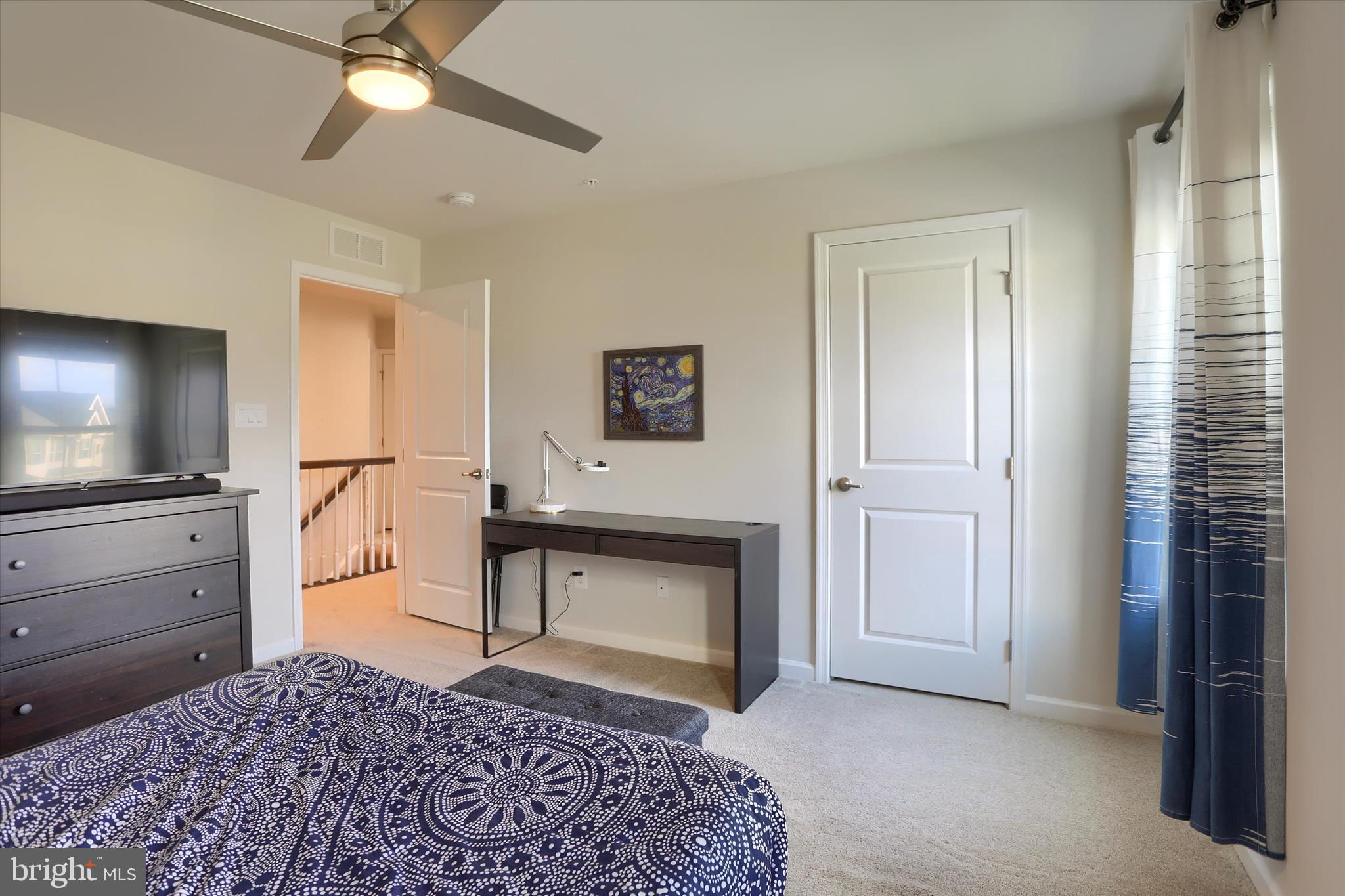 STRAY WINDS FARM - Residential