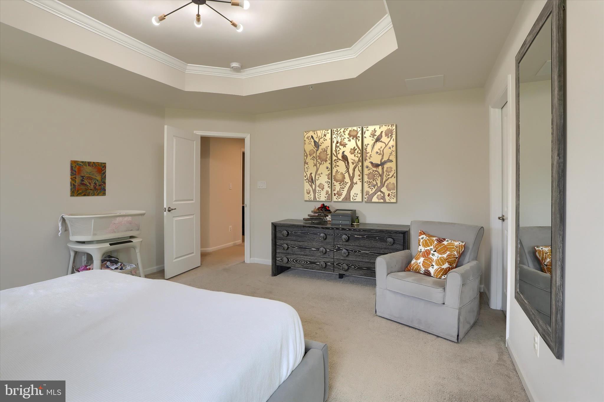 STRAY WINDS FARM - Residential