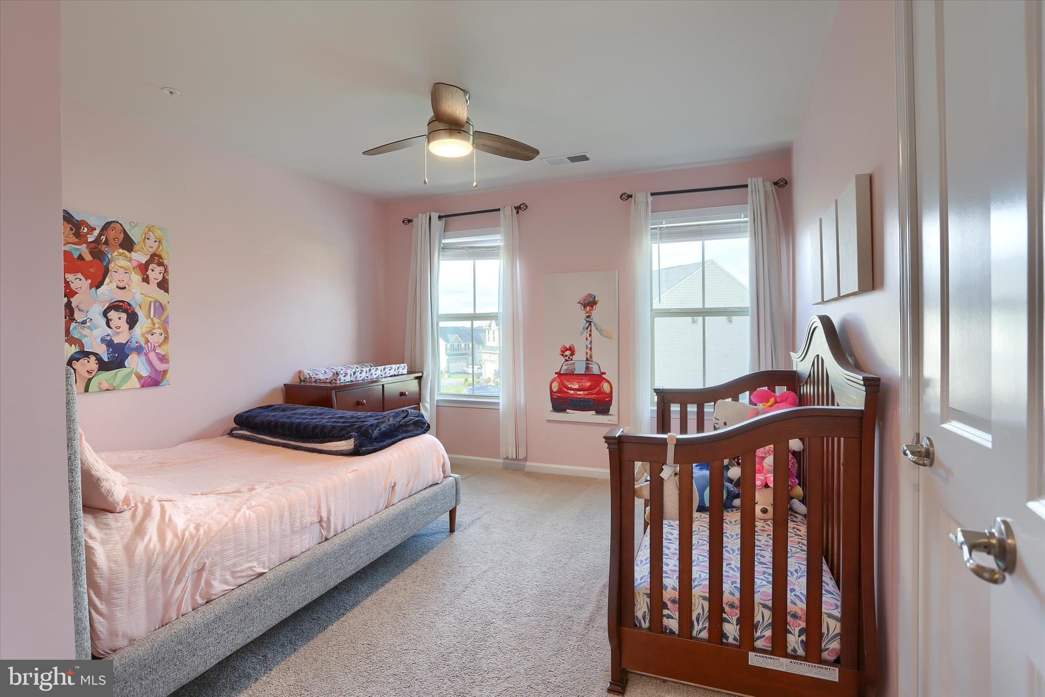 STRAY WINDS FARM - Residential