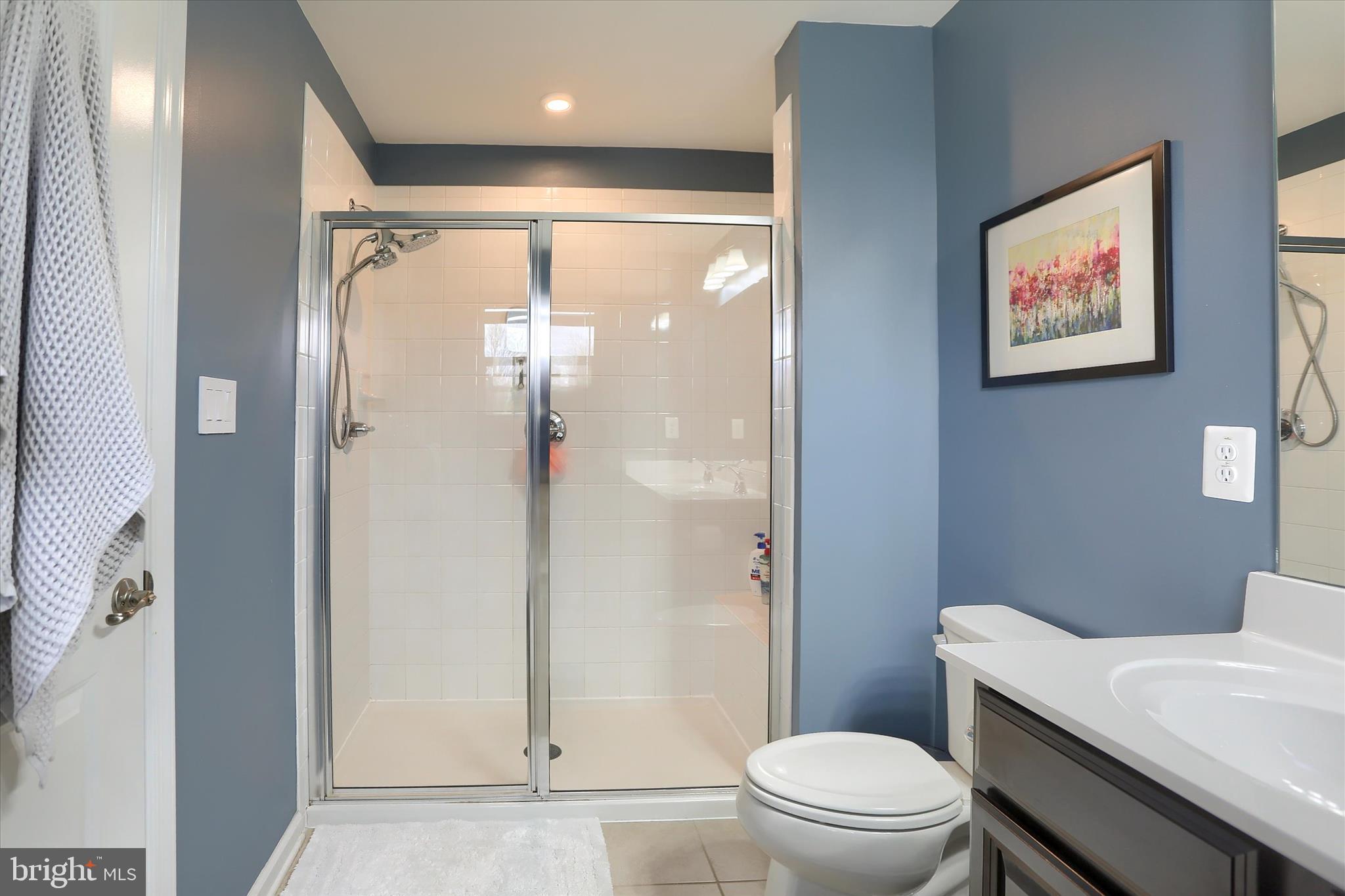 STRAY WINDS FARM - Residential