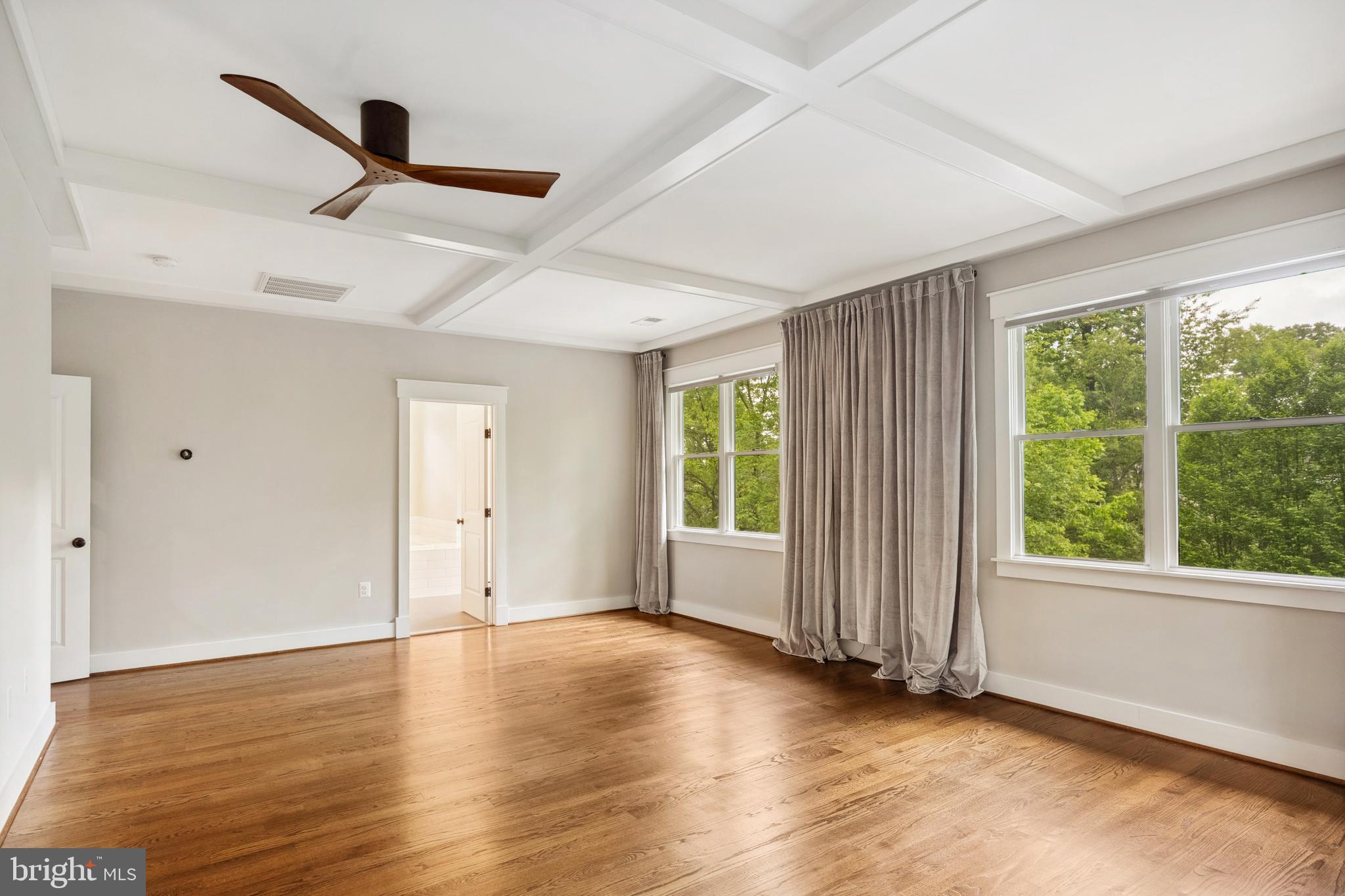 WEST VIENNA WOODS - Residential