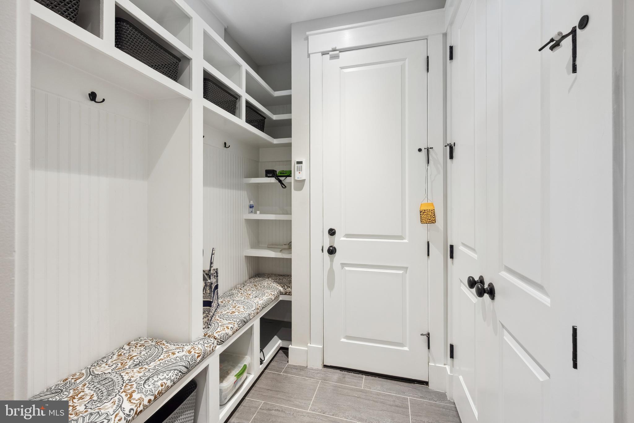 WEST VIENNA WOODS - Residential