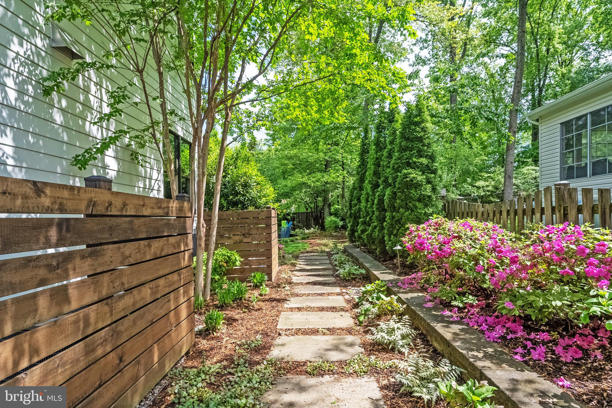 WEST VIENNA WOODS - Residential