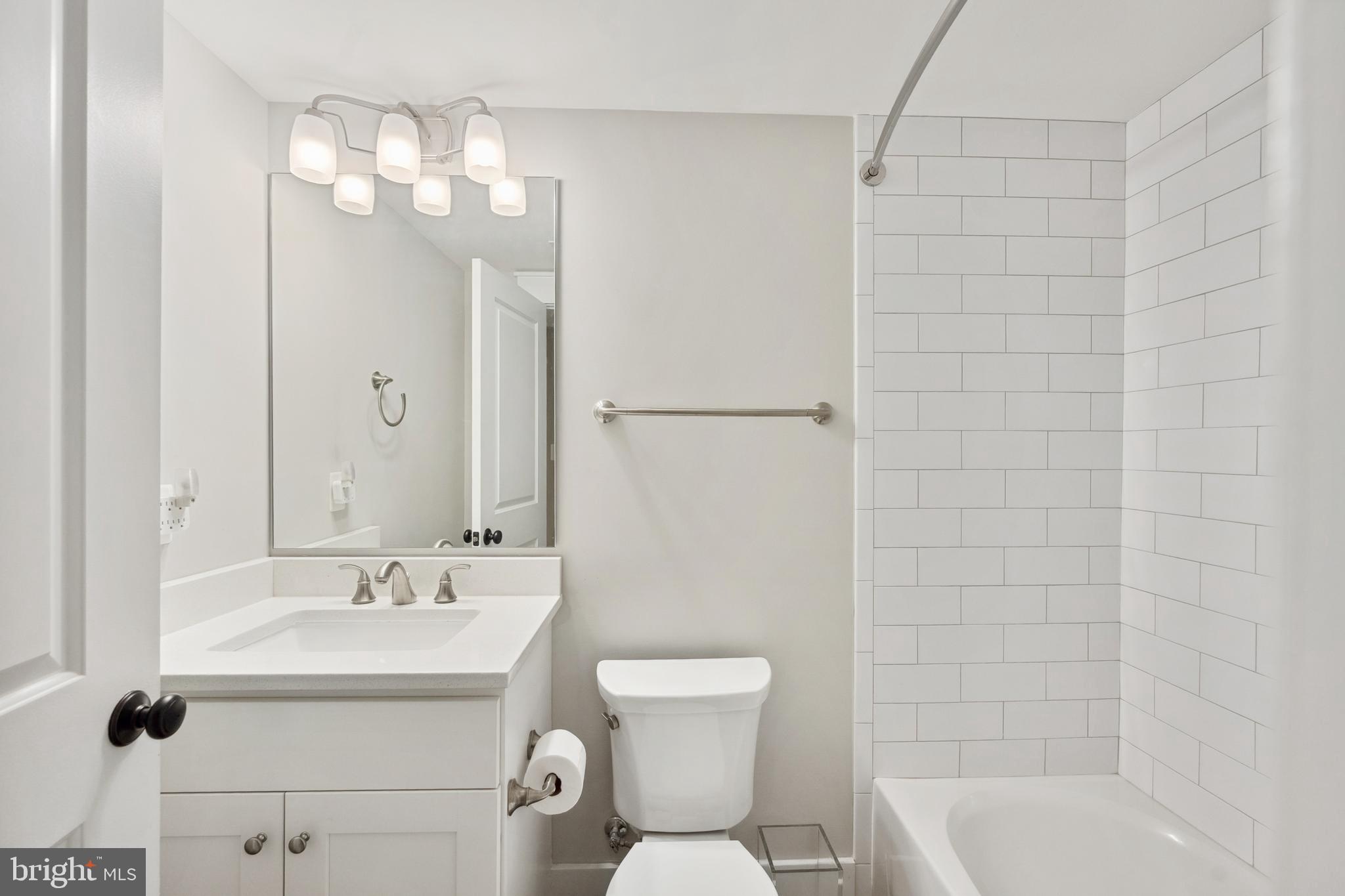 WEST VIENNA WOODS - Residential