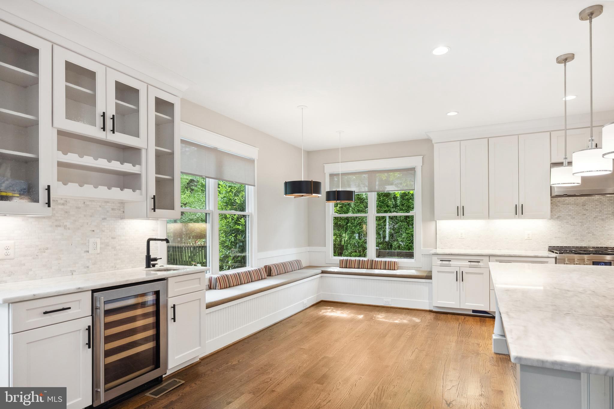 WEST VIENNA WOODS - Residential