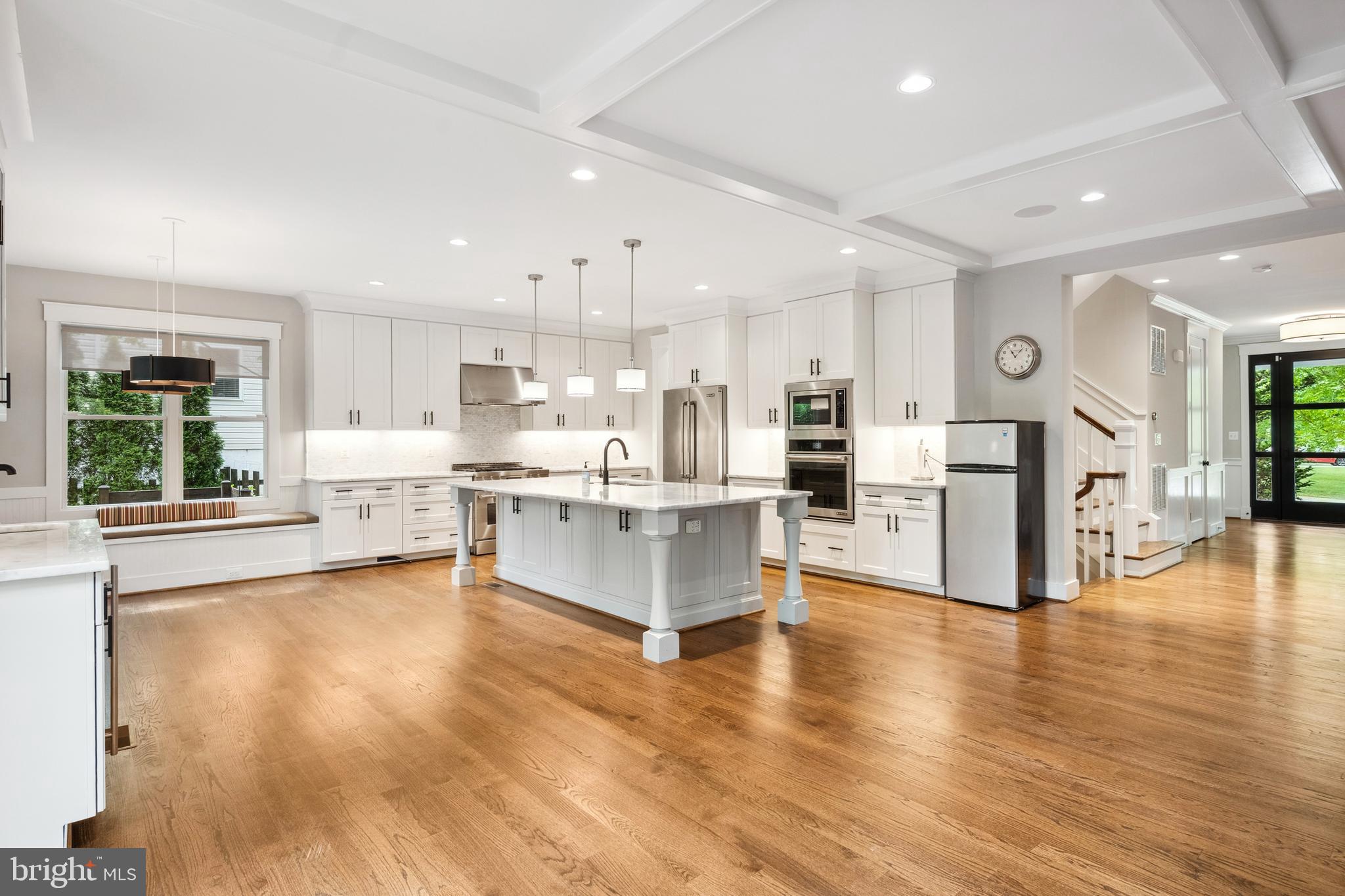 WEST VIENNA WOODS - Residential