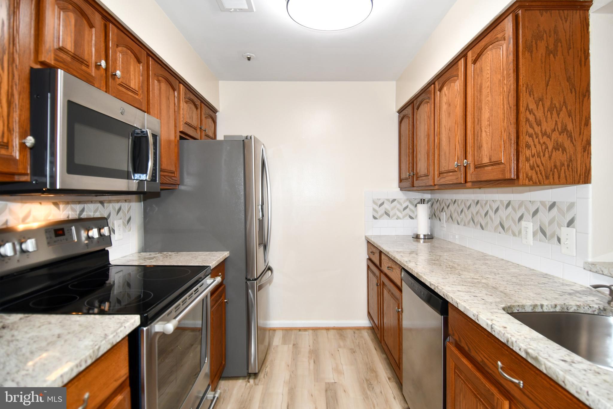 240 S REYNOLDS STREET S 113