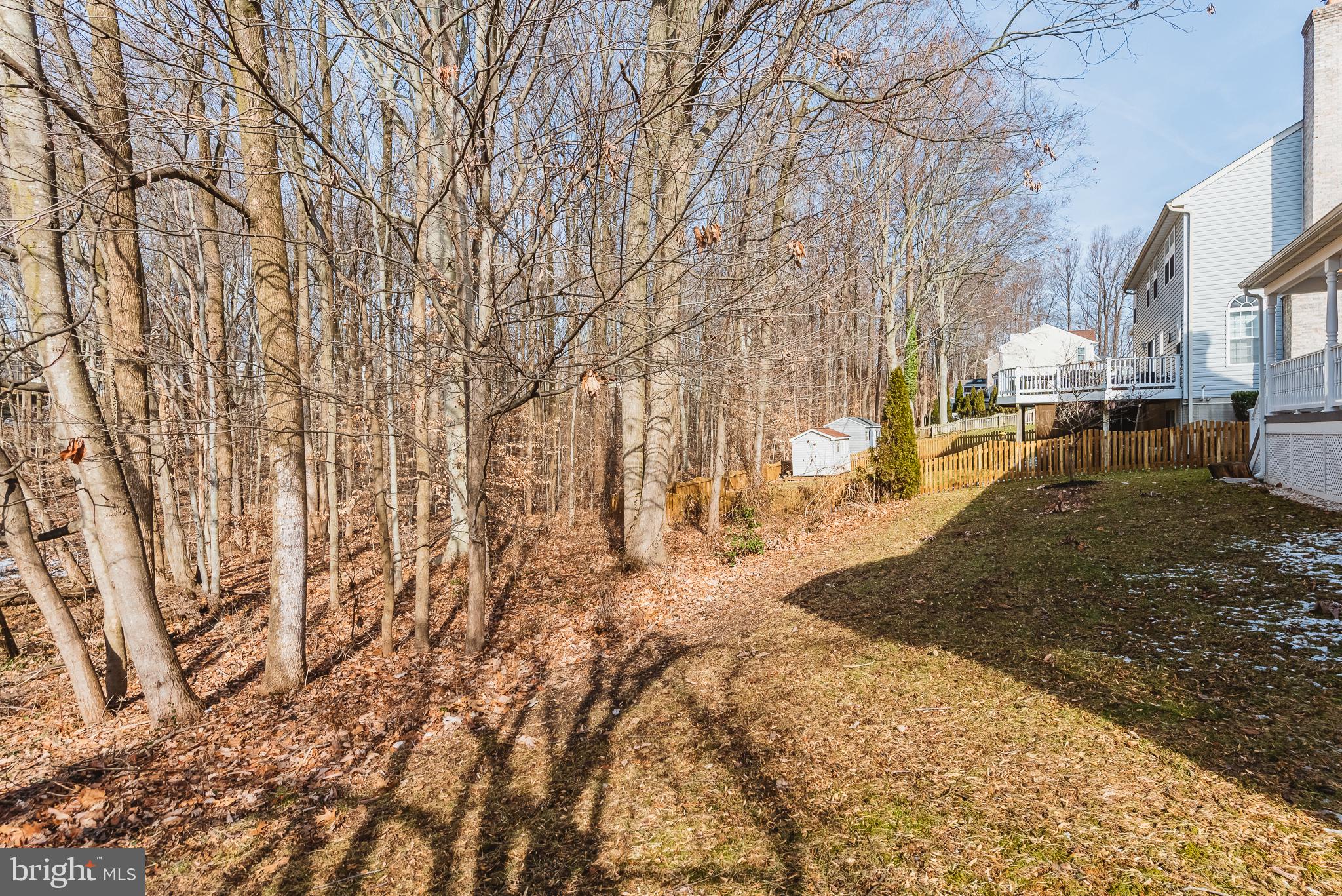 CONSTANT FRIENDSHIP - Residential