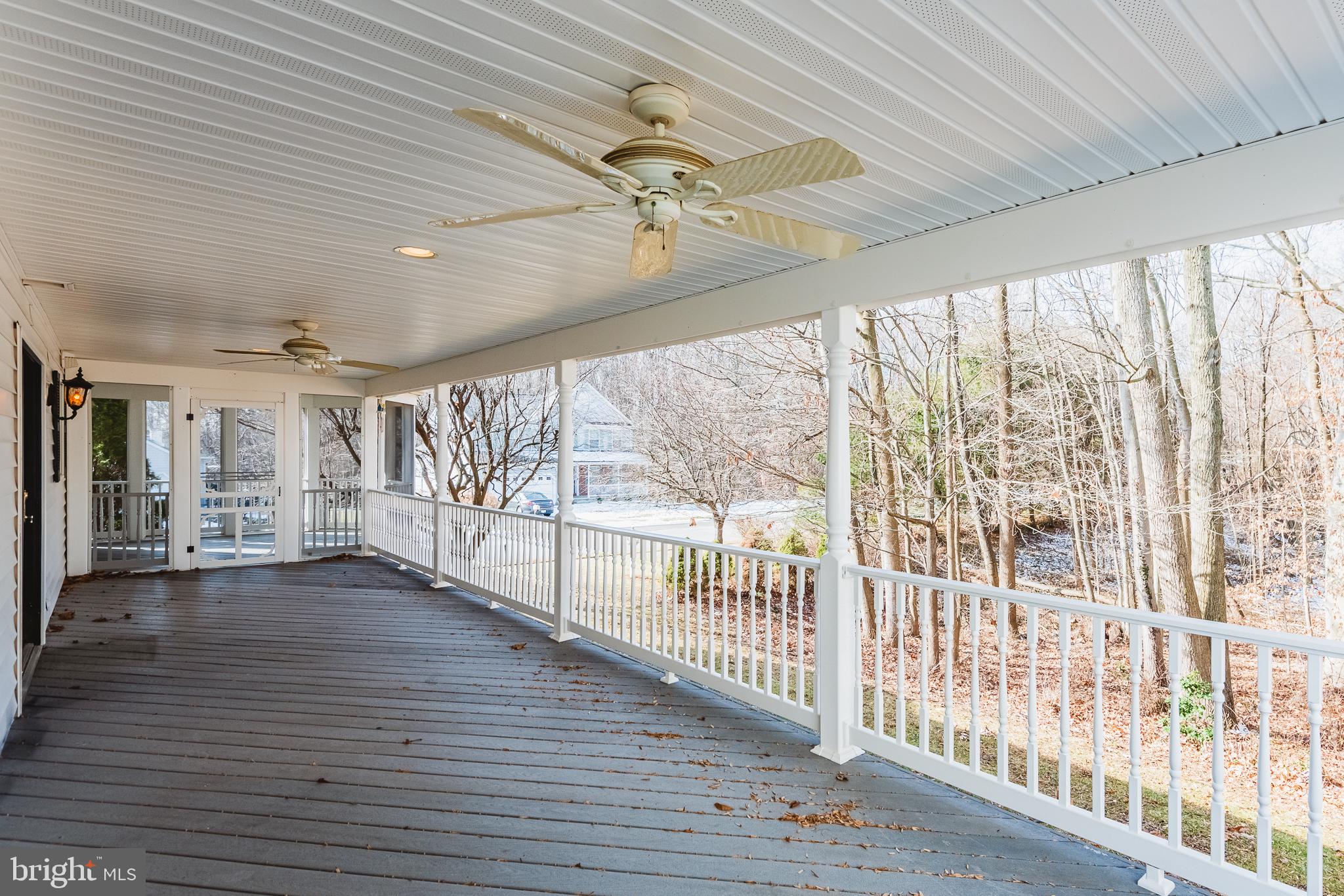 CONSTANT FRIENDSHIP - Residential