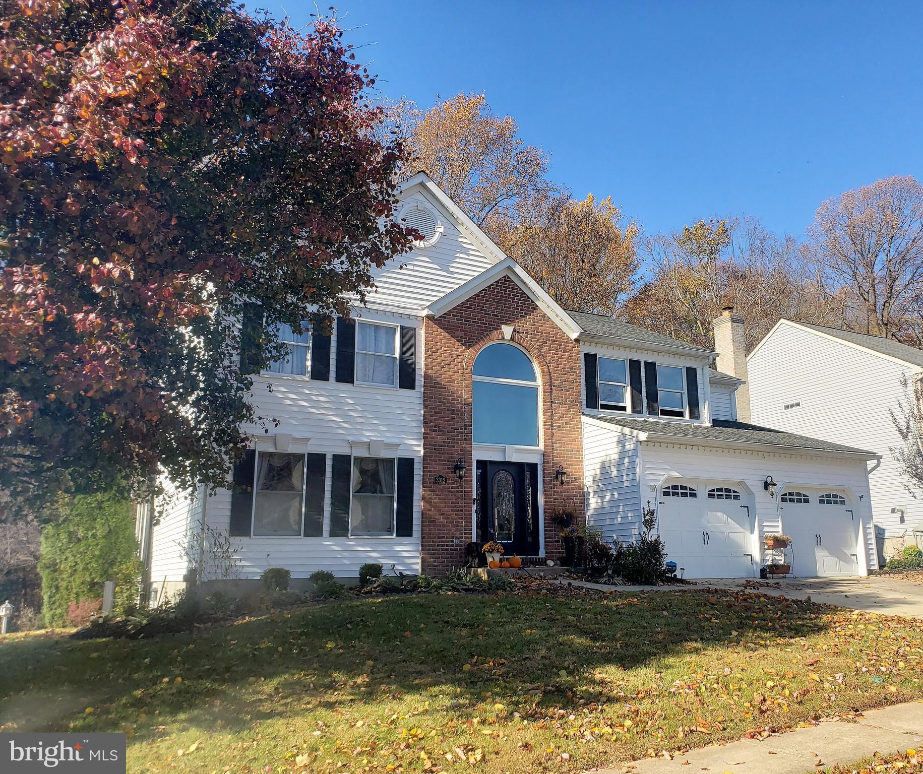 CONSTANT FRIENDSHIP - Residential