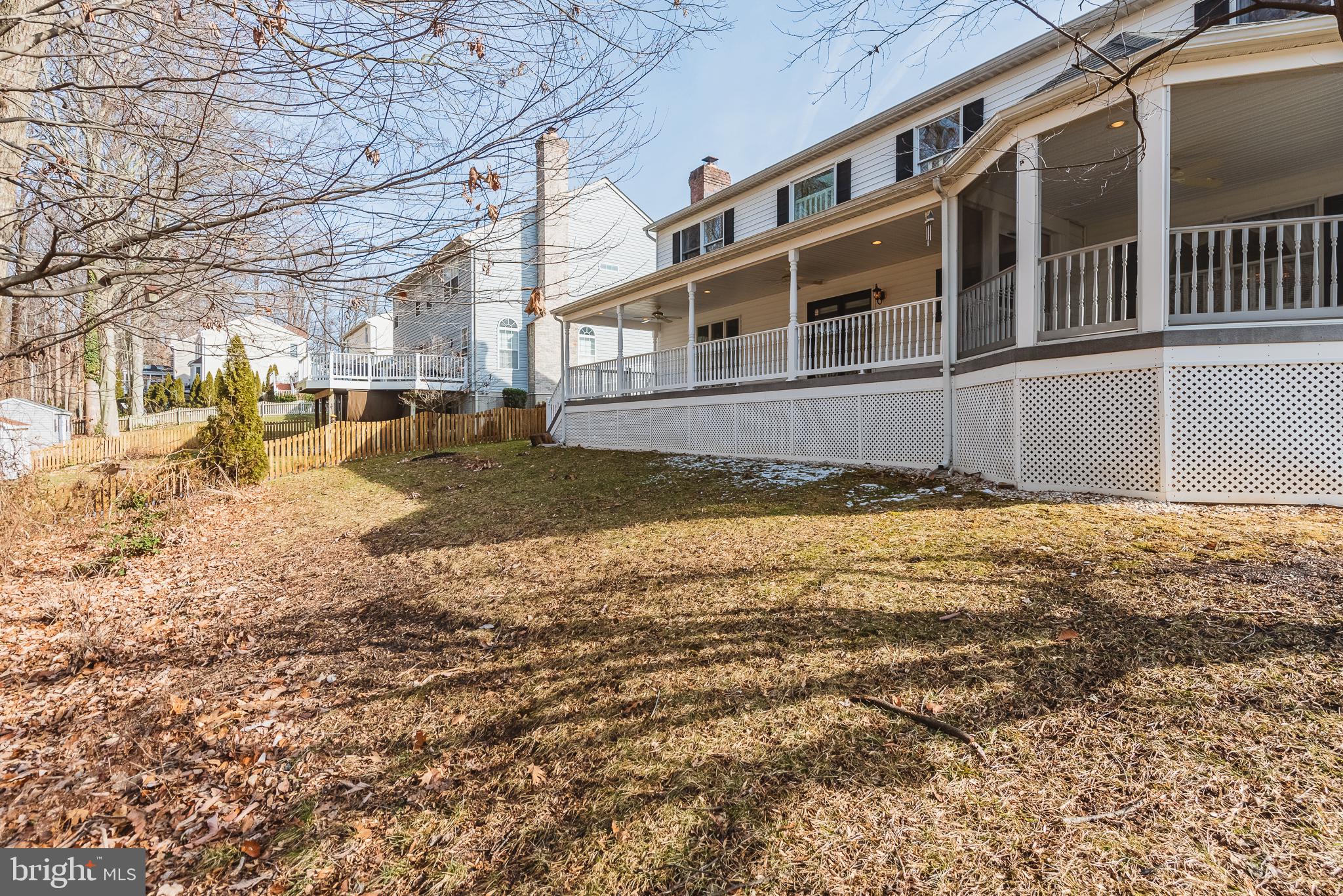 CONSTANT FRIENDSHIP - Residential