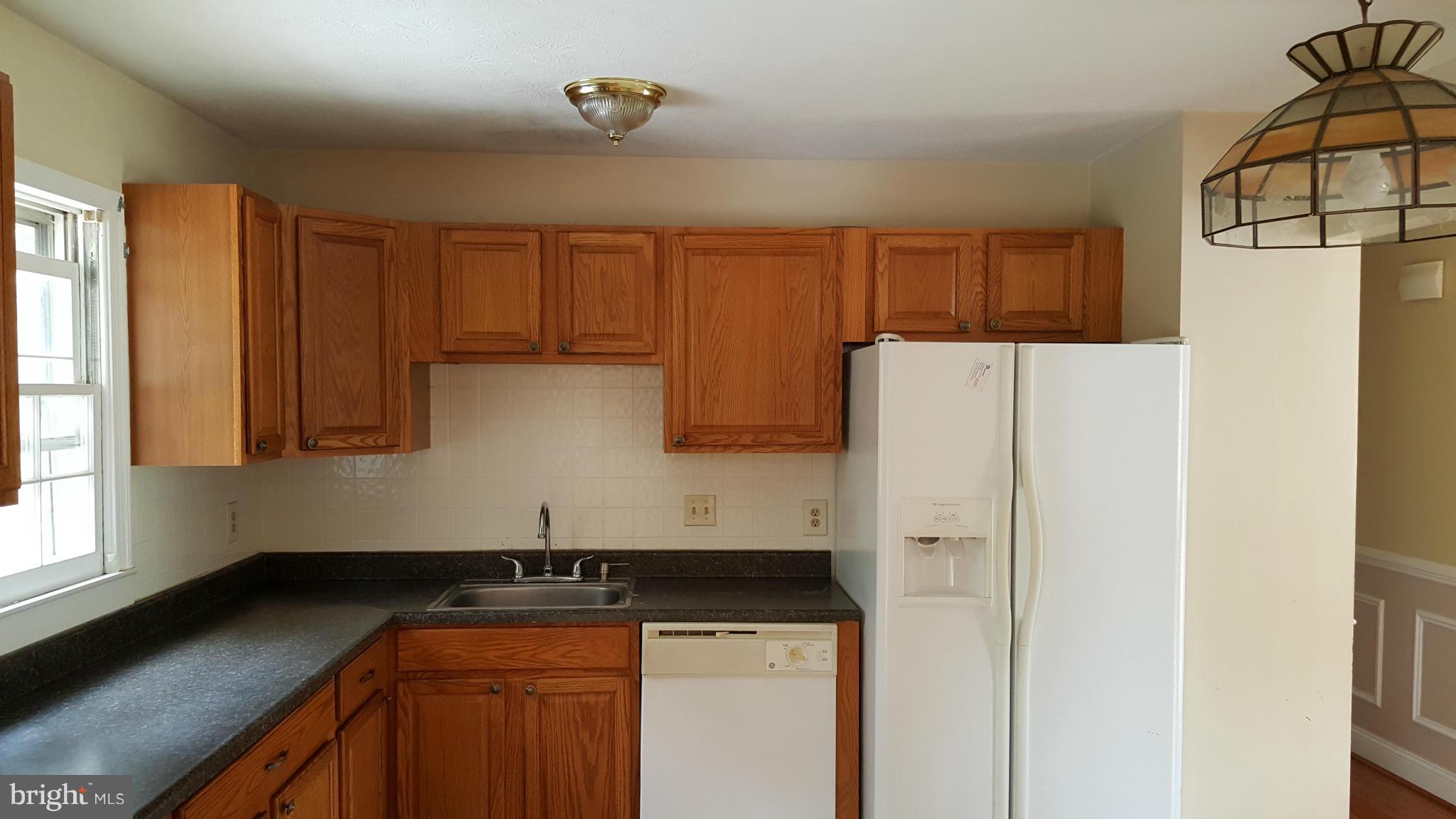 DALE CITY - Residential Lease