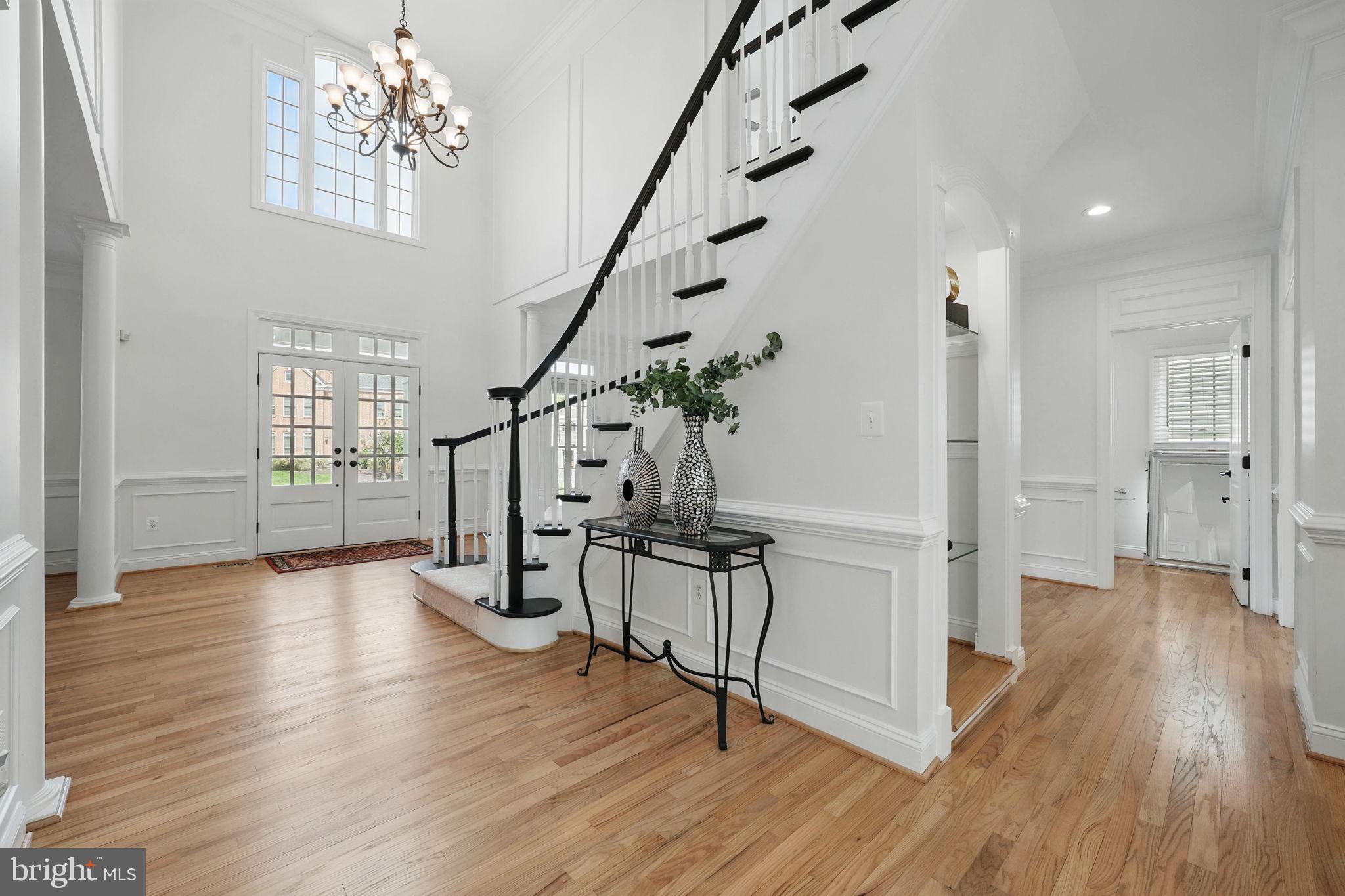 6033 TINLEY MILL DRIVE