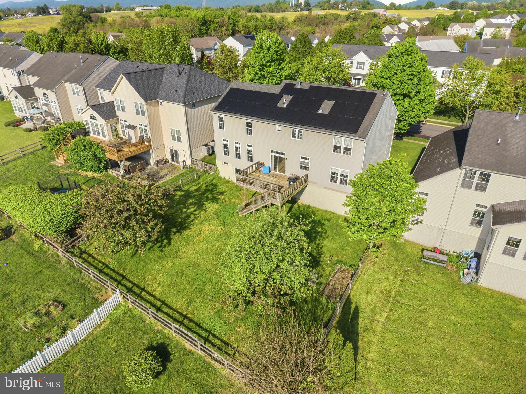 GALYN MANOR - Residential