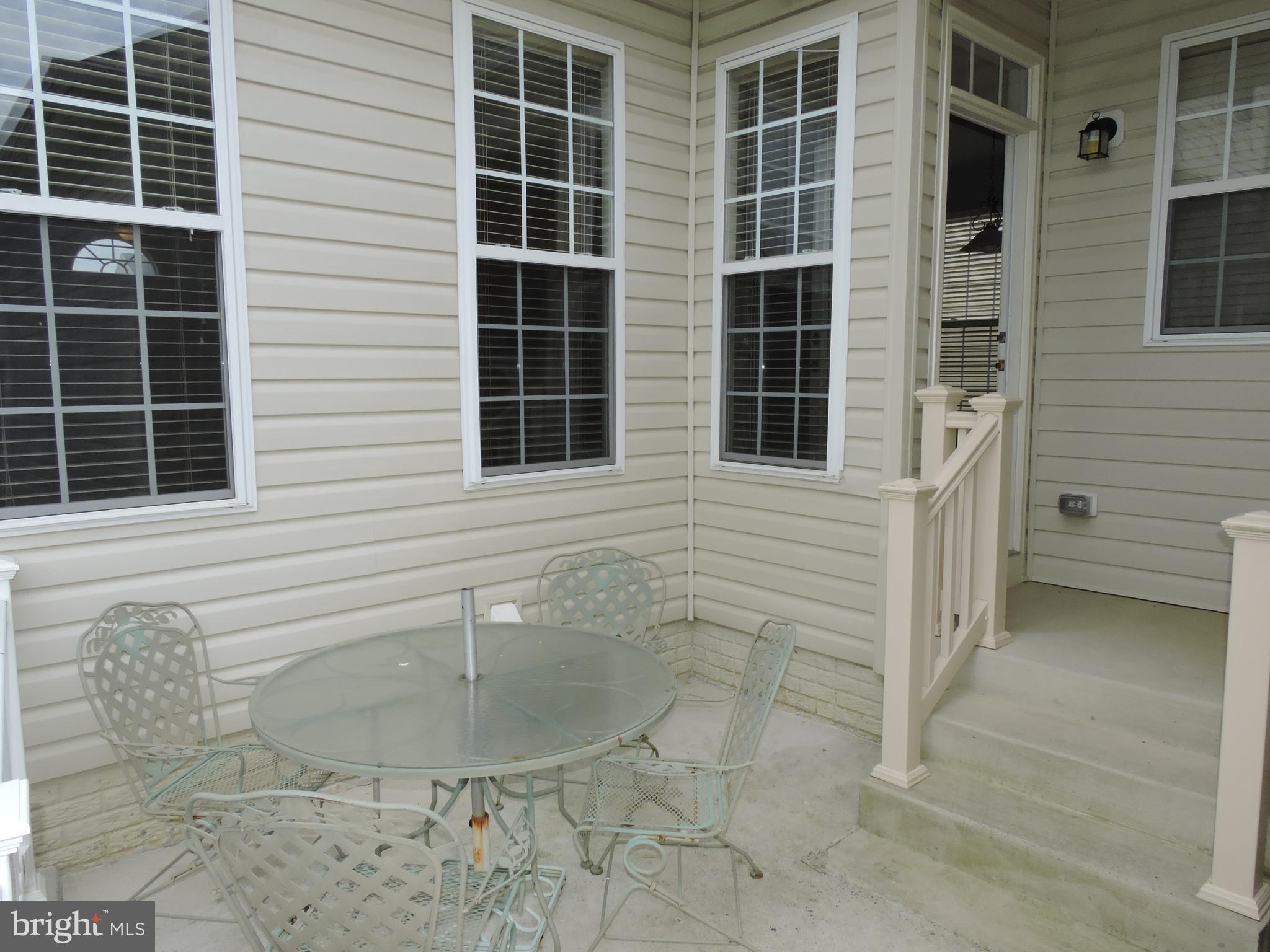 LAKELAND PLACE - Residential