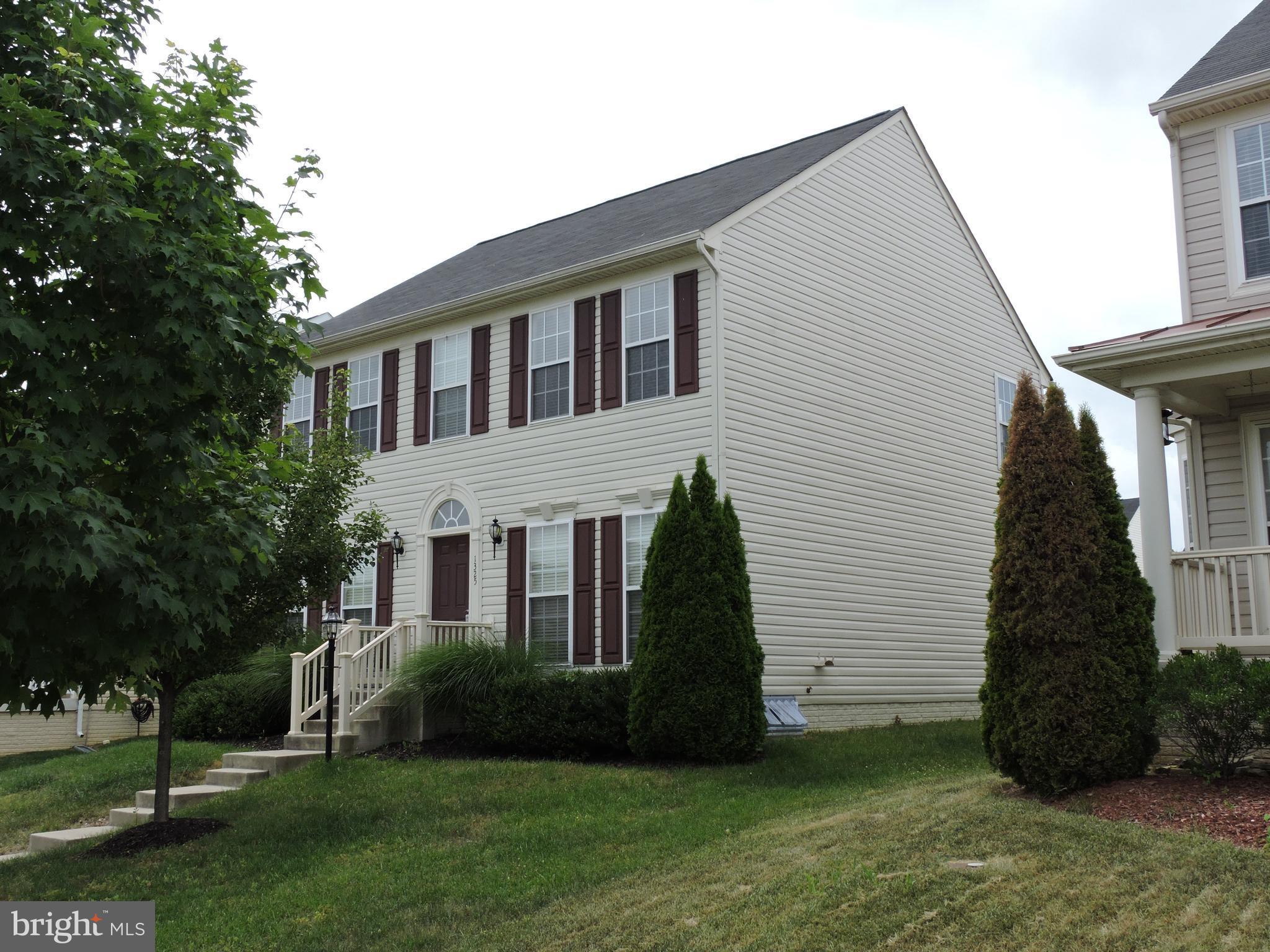 LAKELAND PLACE - Residential