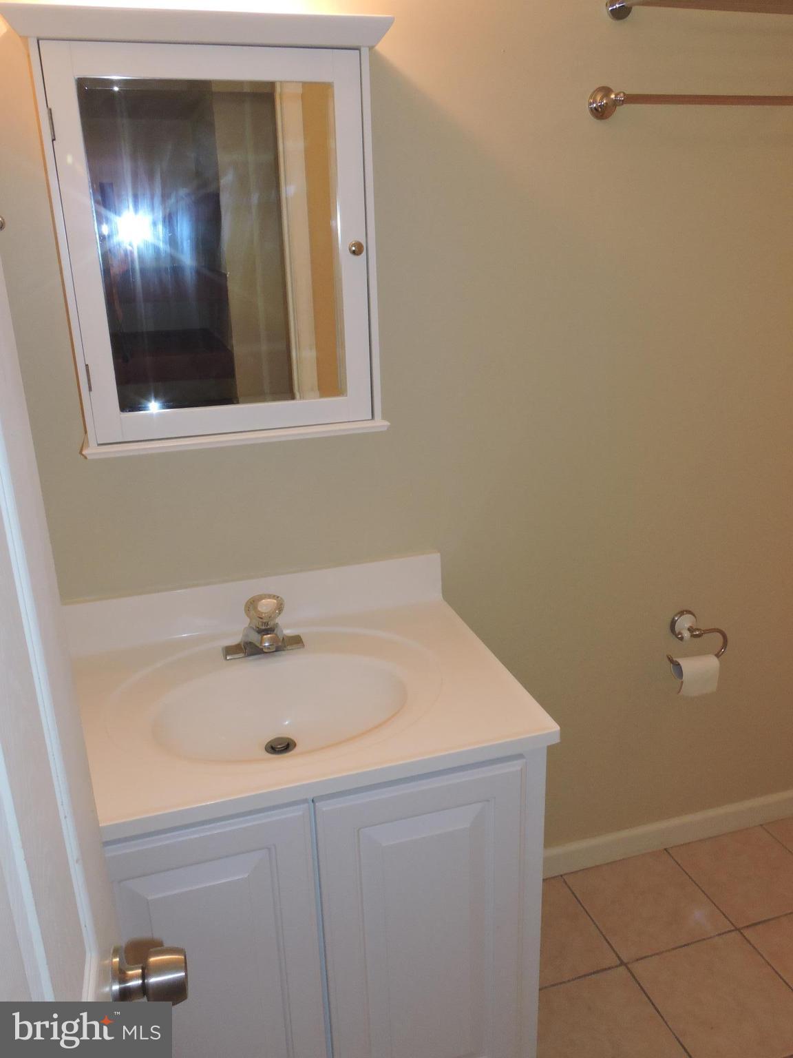 LAKELAND PLACE - Residential