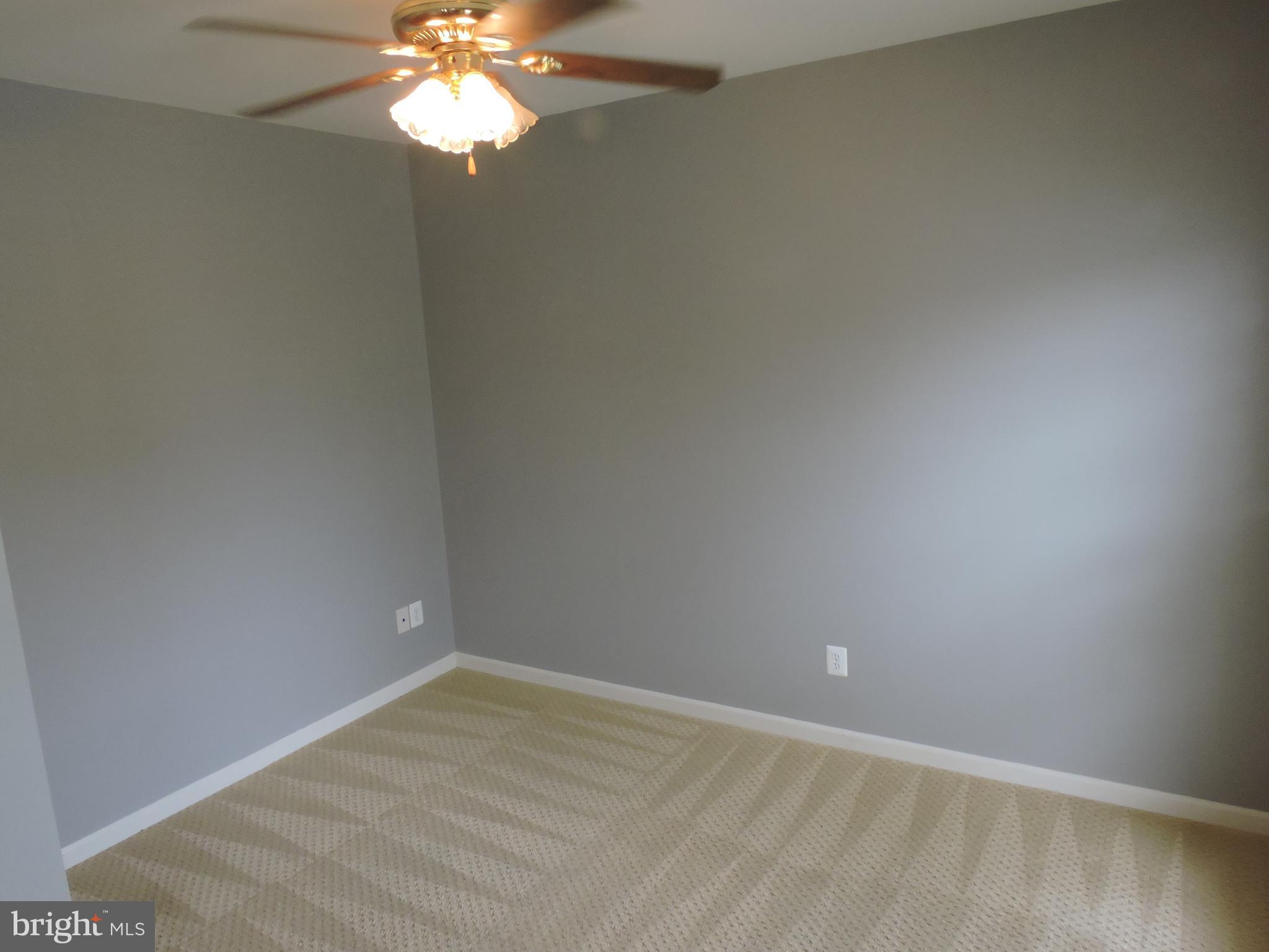 LAKELAND PLACE - Residential