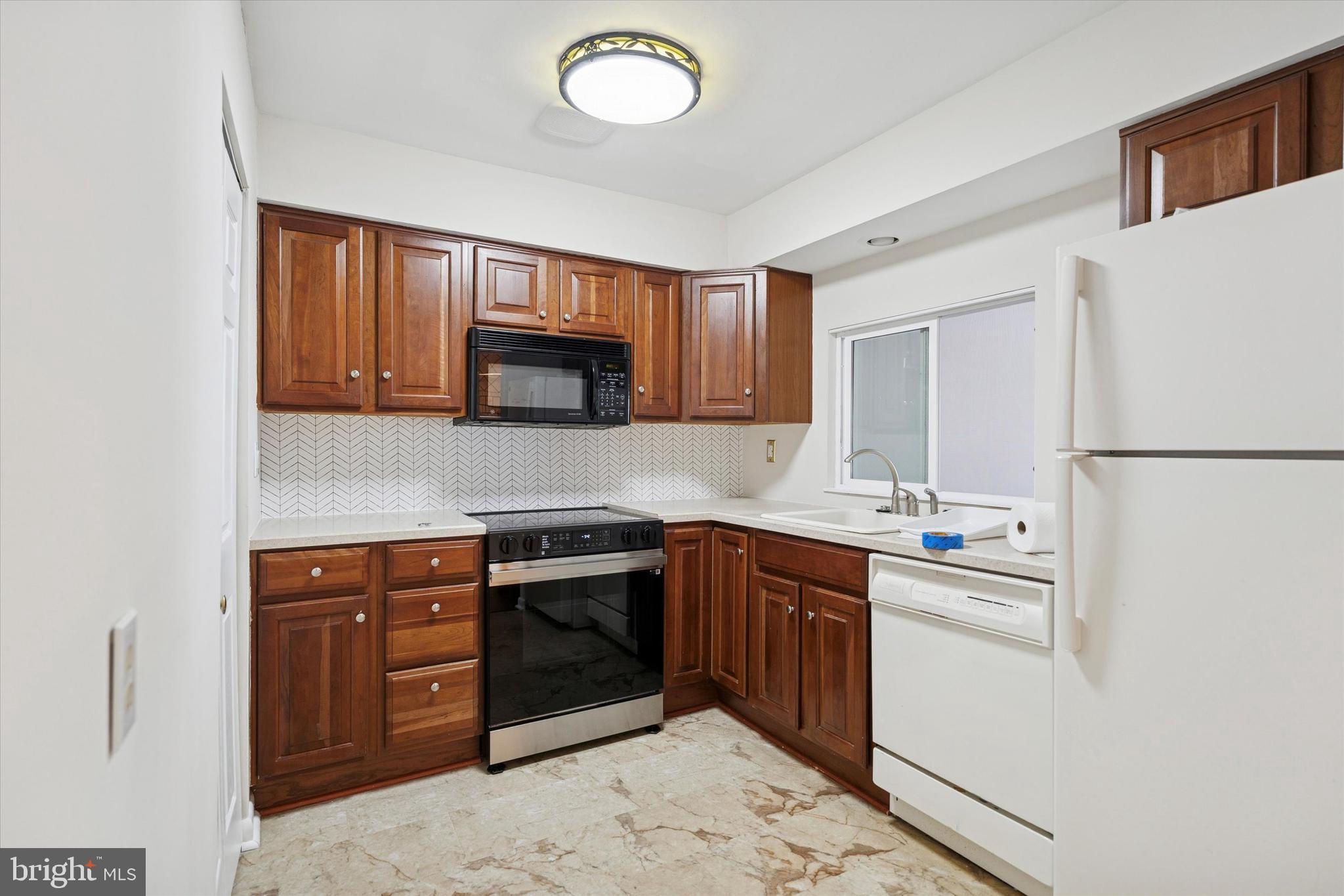 MORGANDALE CONDO - Residential