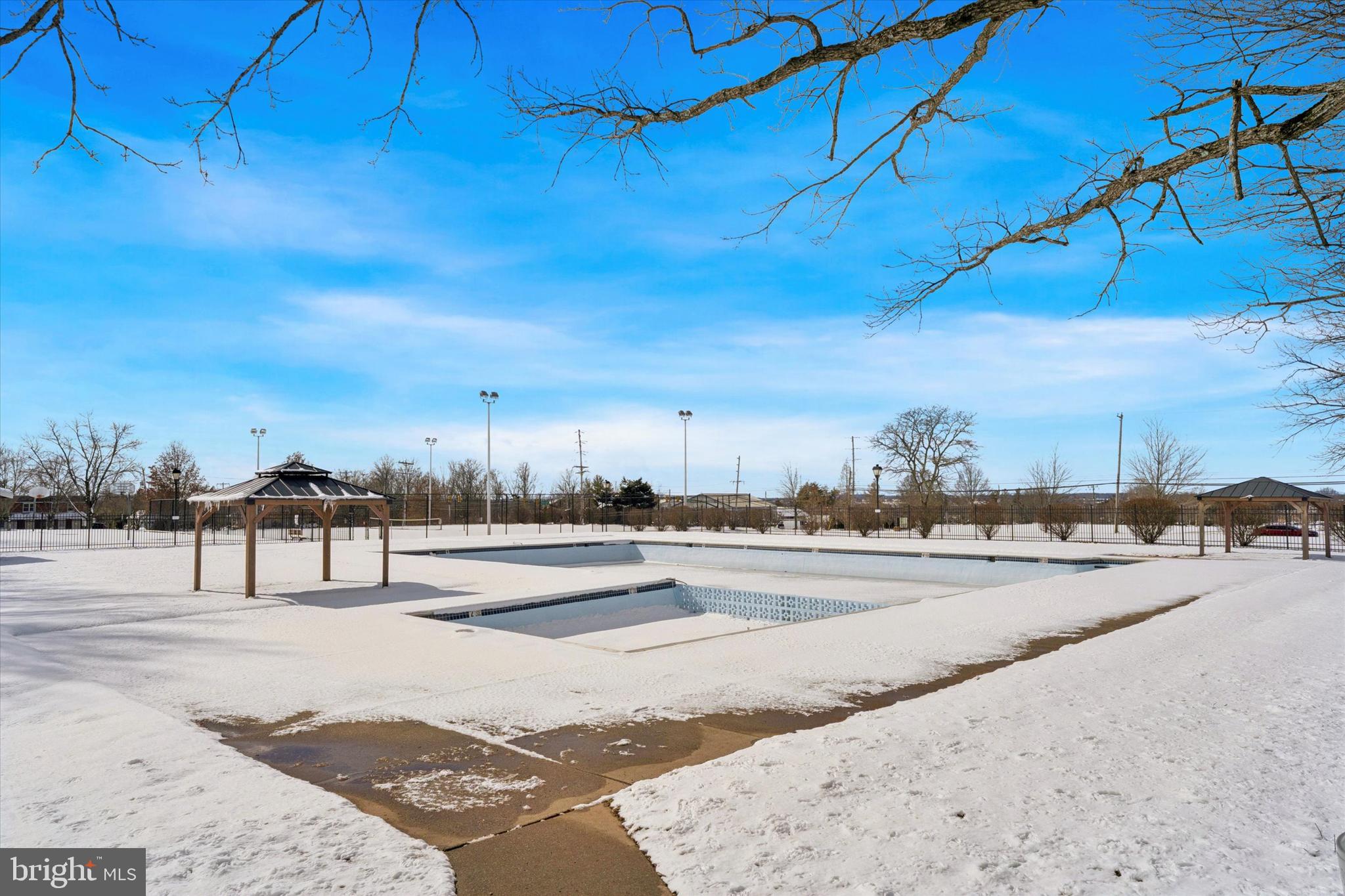 MORGANDALE CONDO - Residential