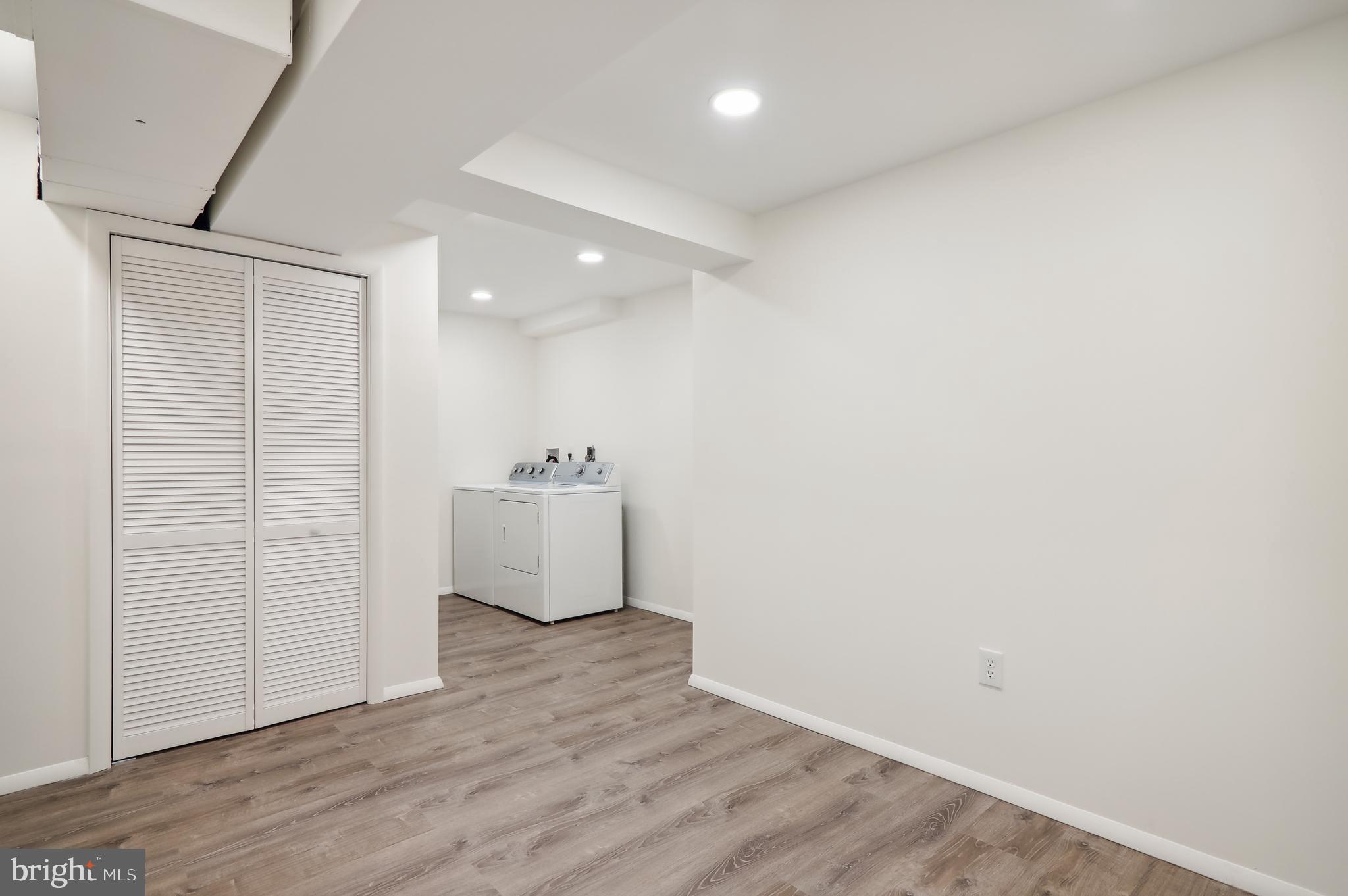 STONERIDGE - Residential