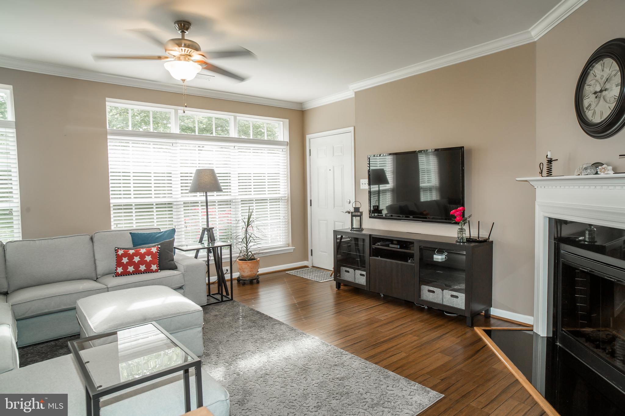 RESIDENCES AT LANSDOWNE - Residential