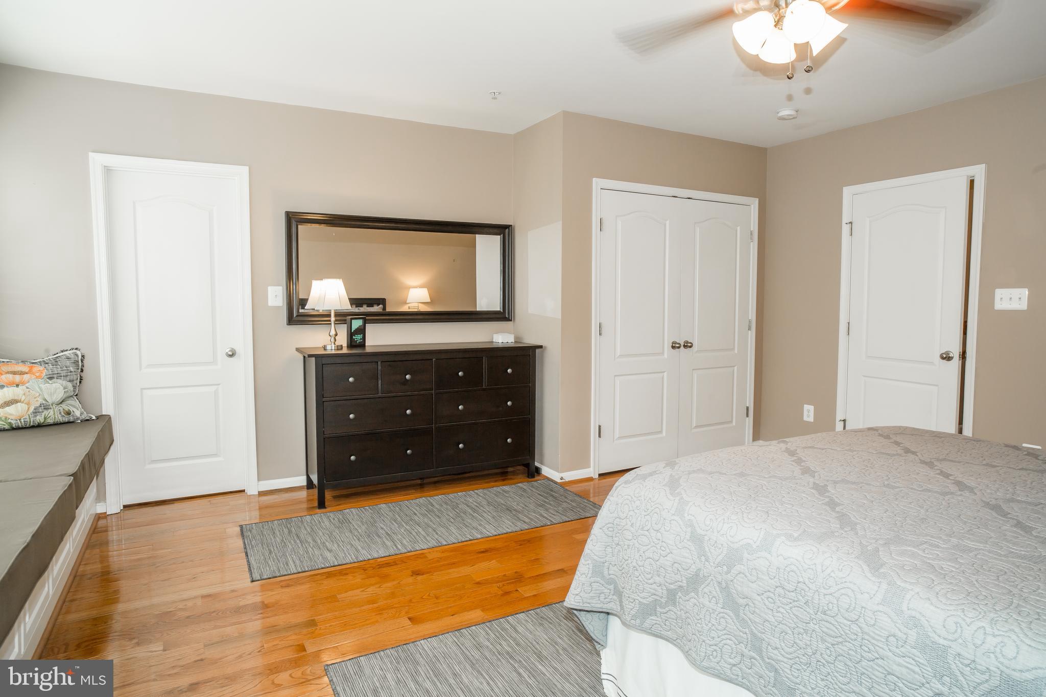 RESIDENCES AT LANSDOWNE - Residential