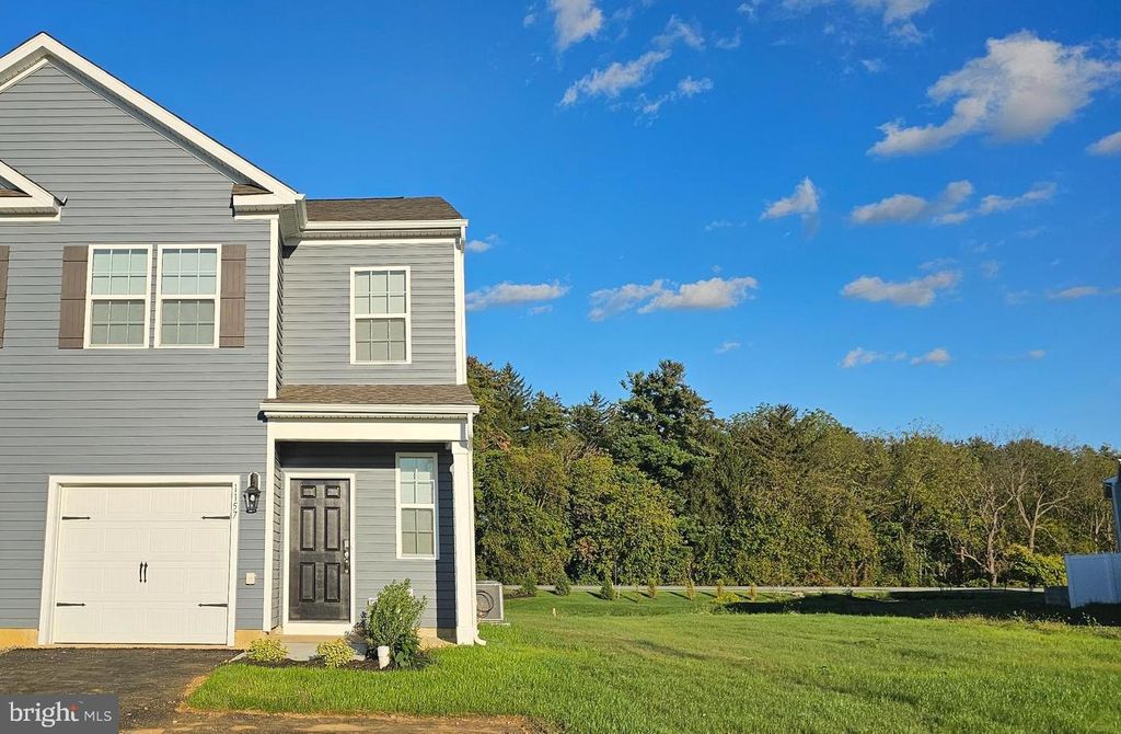 Photo of 1157 Martin Road, BREINIGSVILLE, PA 18031 (MLS # PALH2013448)