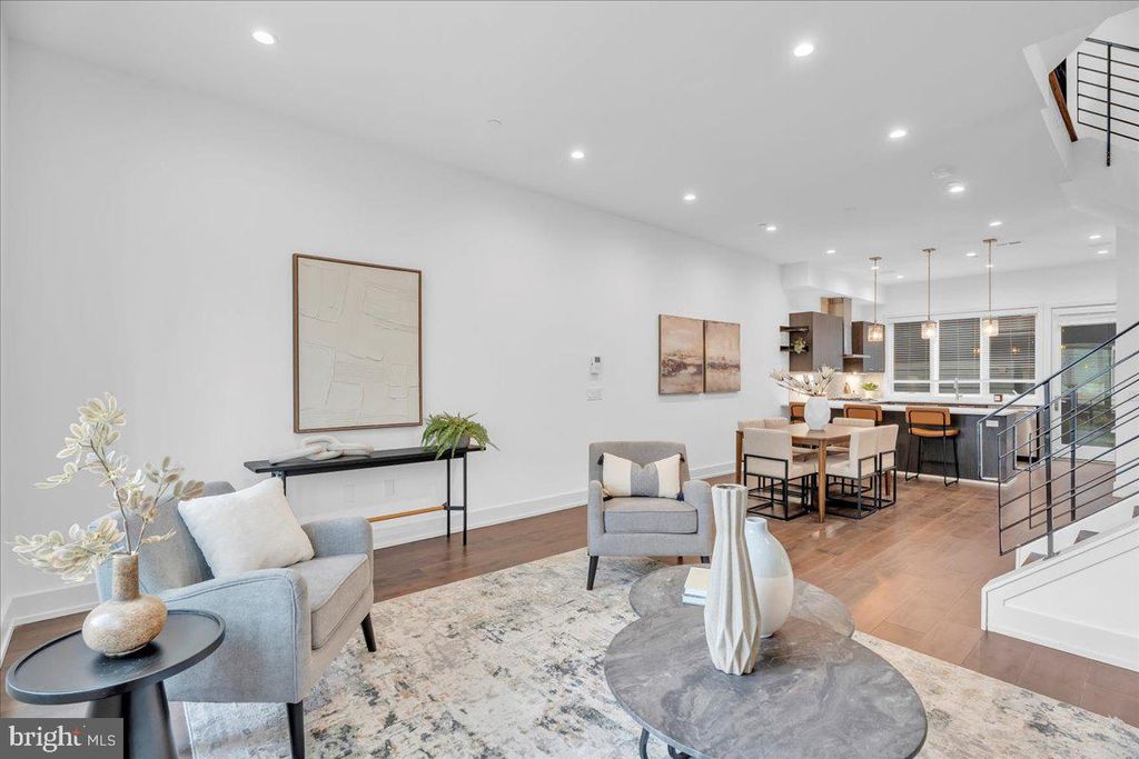 Photo of 602 N 5th Street #5, PHILADELPHIA, PA 19123 (MLS # PAPH2583720)