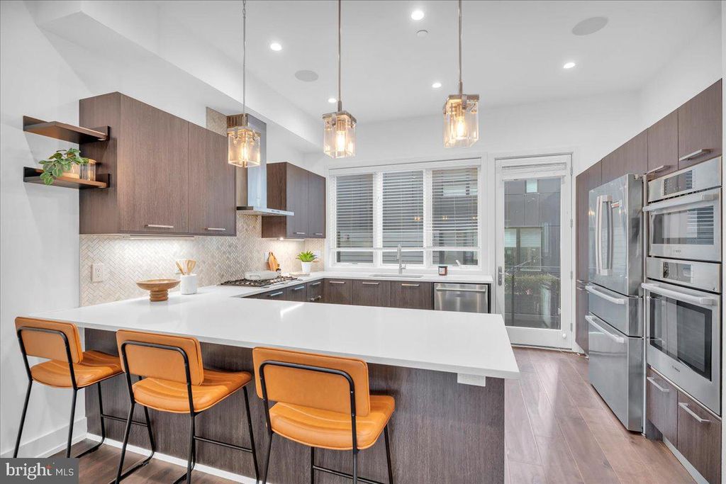 Photo of 602 N 5th Street #5, PHILADELPHIA, PA 19123 (MLS # PAPH2583720)