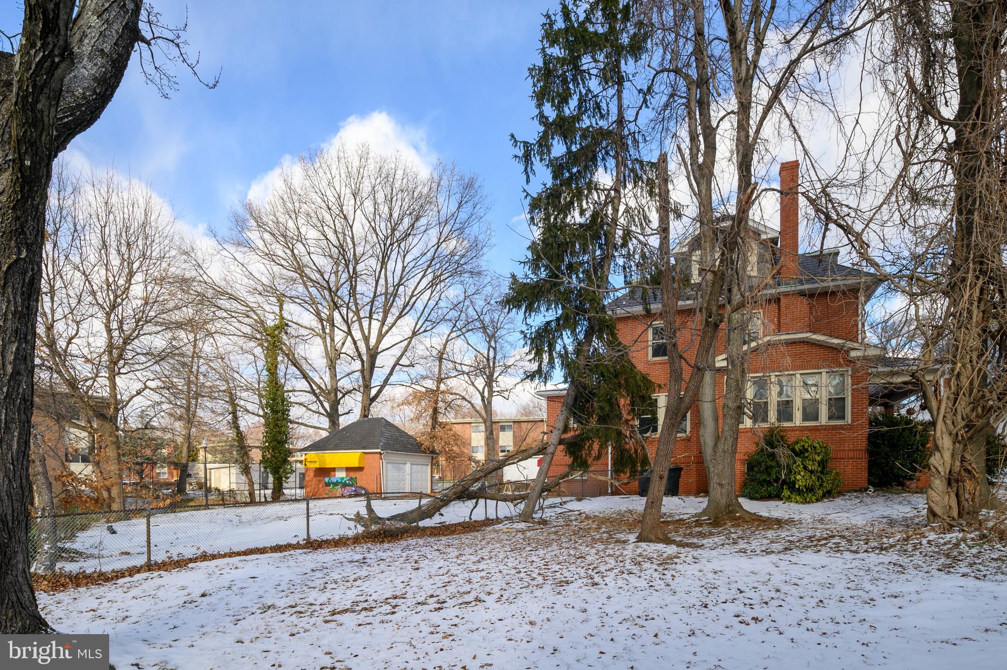 HAMILTON HEIGHTS - Commercial Lease