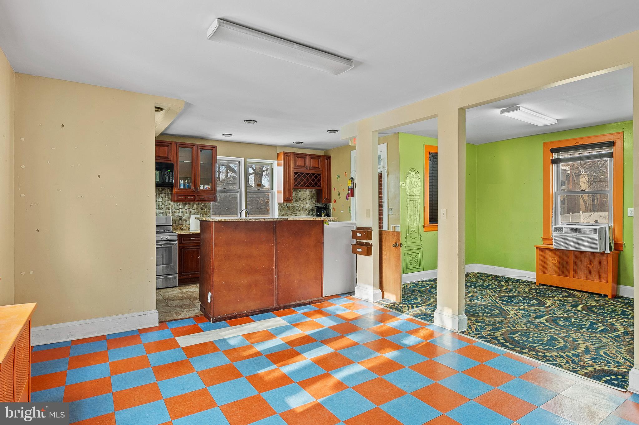 HAMILTON HEIGHTS - Commercial Lease